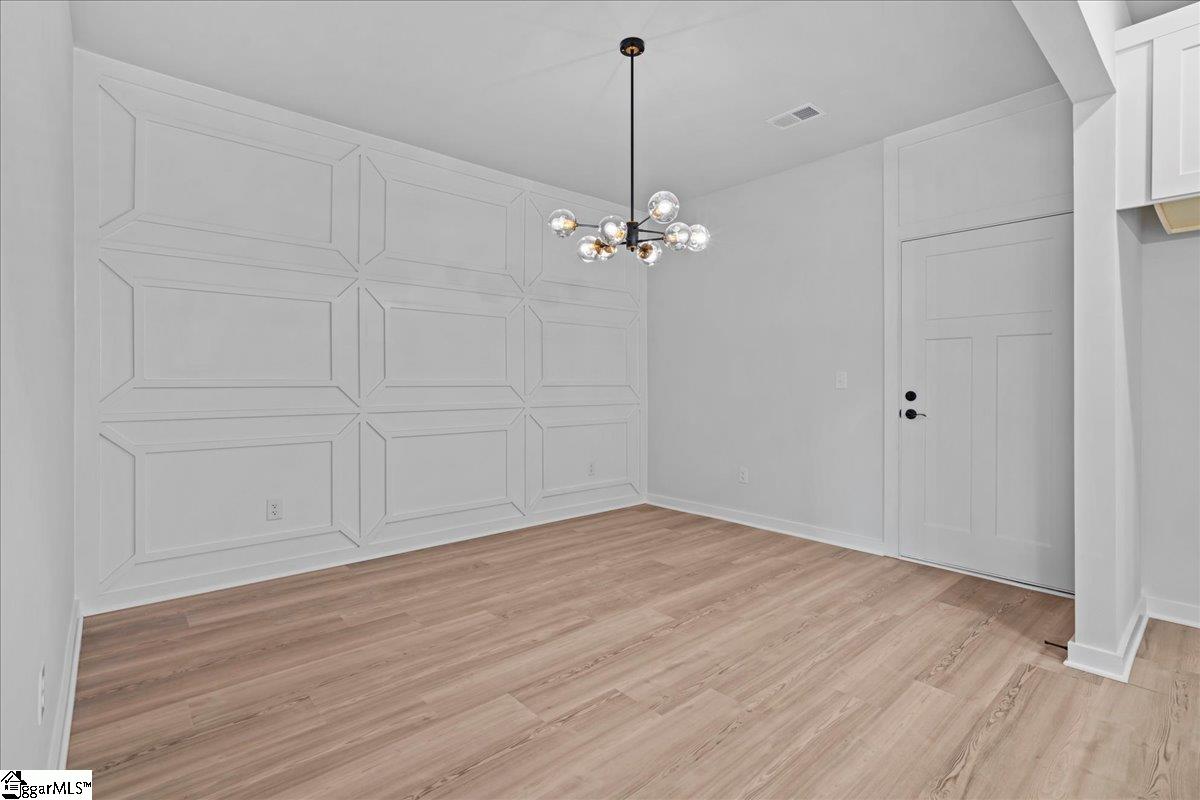 29 Harbor Drive Greenville, SC 29611