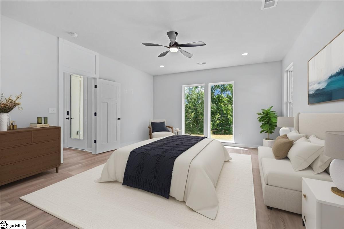 29 Harbor Drive Greenville, SC 29611