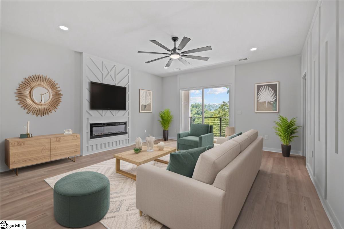 29 Harbor Drive Greenville, SC 29611