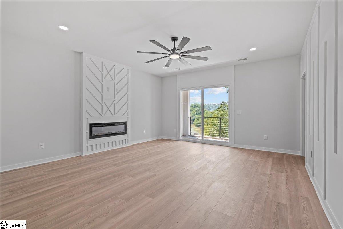 29 Harbor Drive Greenville, SC 29611