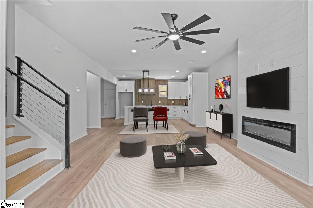 29 Harbor Drive Greenville, SC 29611