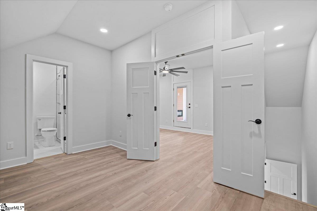 29 Harbor Drive Greenville, SC 29611