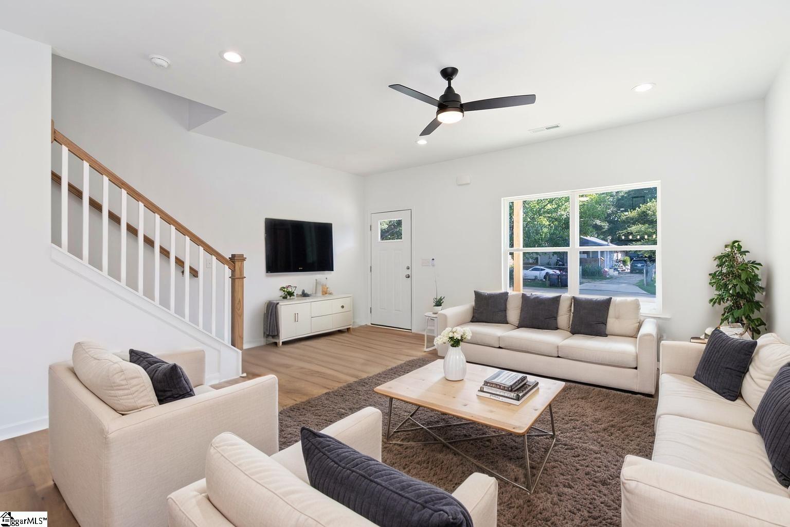 13 Jamison Street Greenville, SC 29611