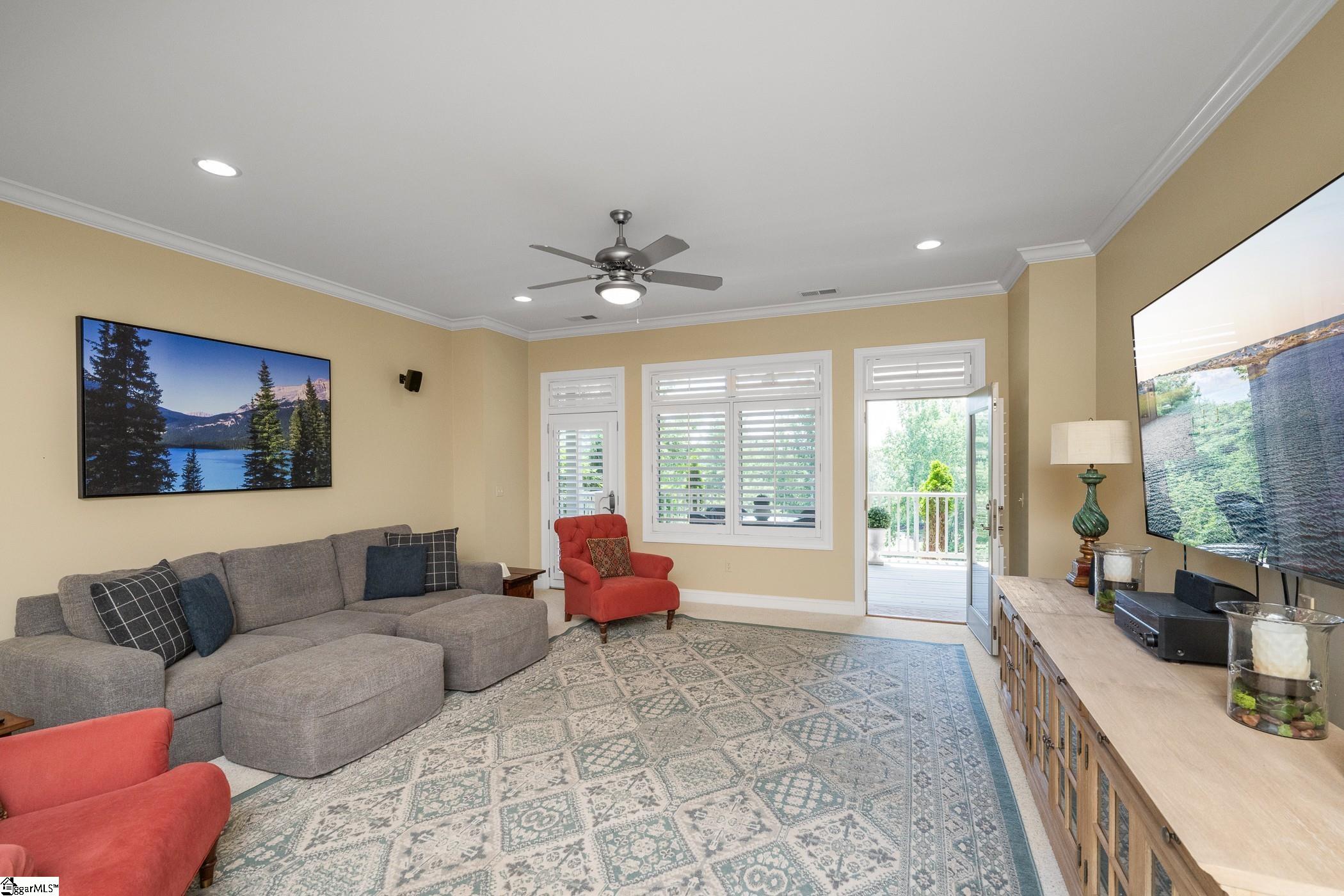 120 Links View Court Sunset, SC 29685
