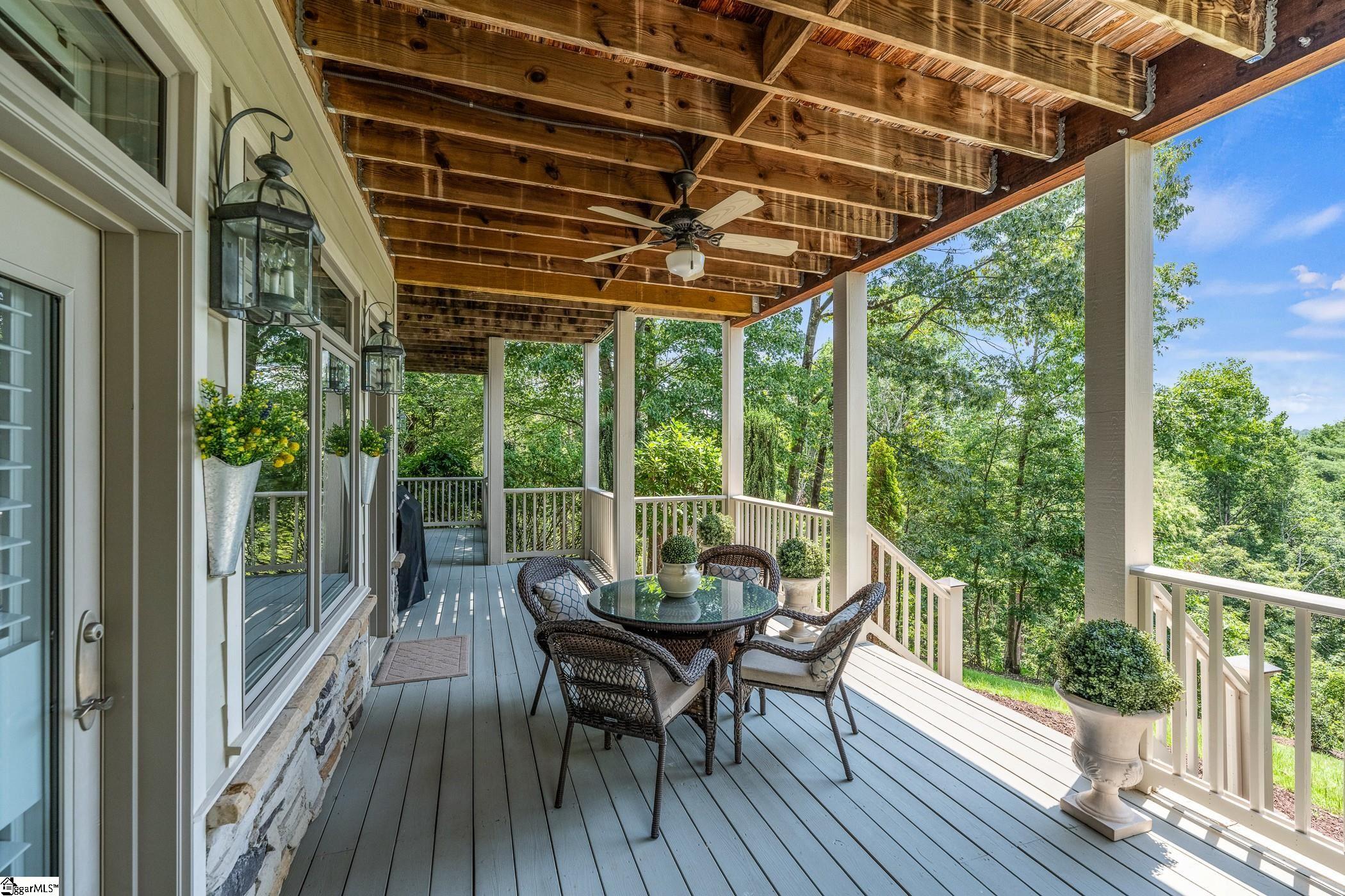 120 Links View Court Sunset, SC 29685
