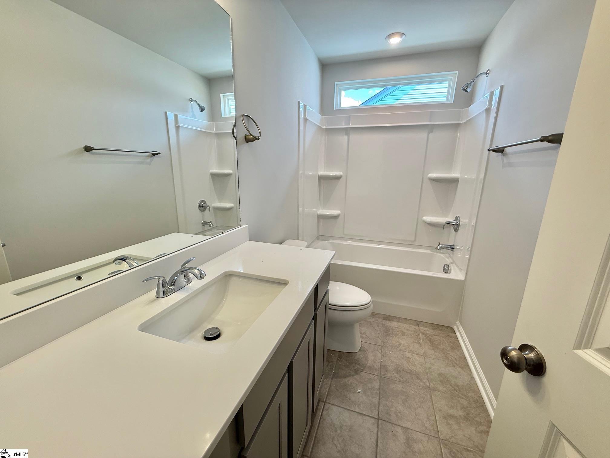 1816 Bershire Lane Spartanburg, SC 29303