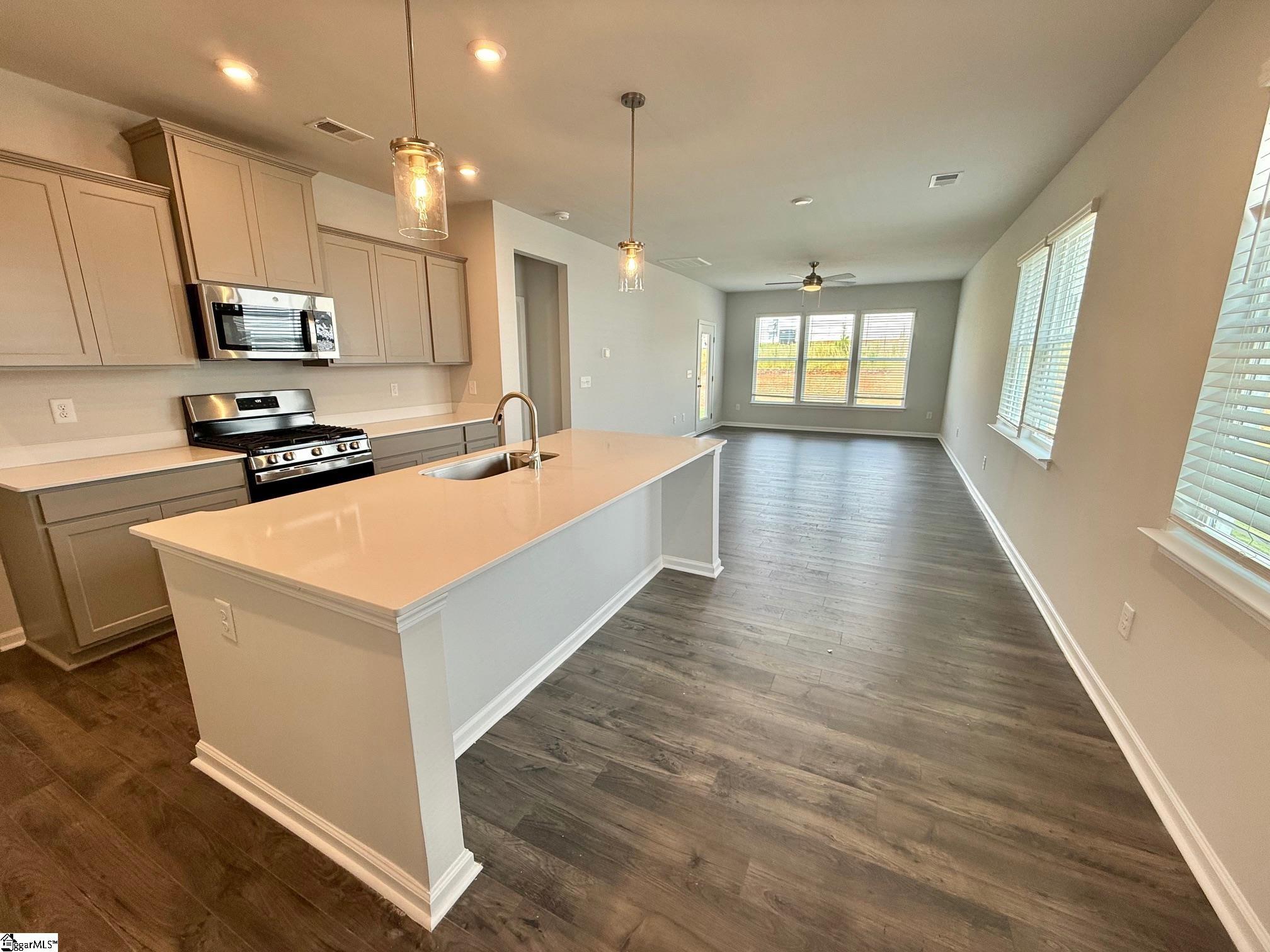 1816 Bershire Lane Spartanburg, SC 29303