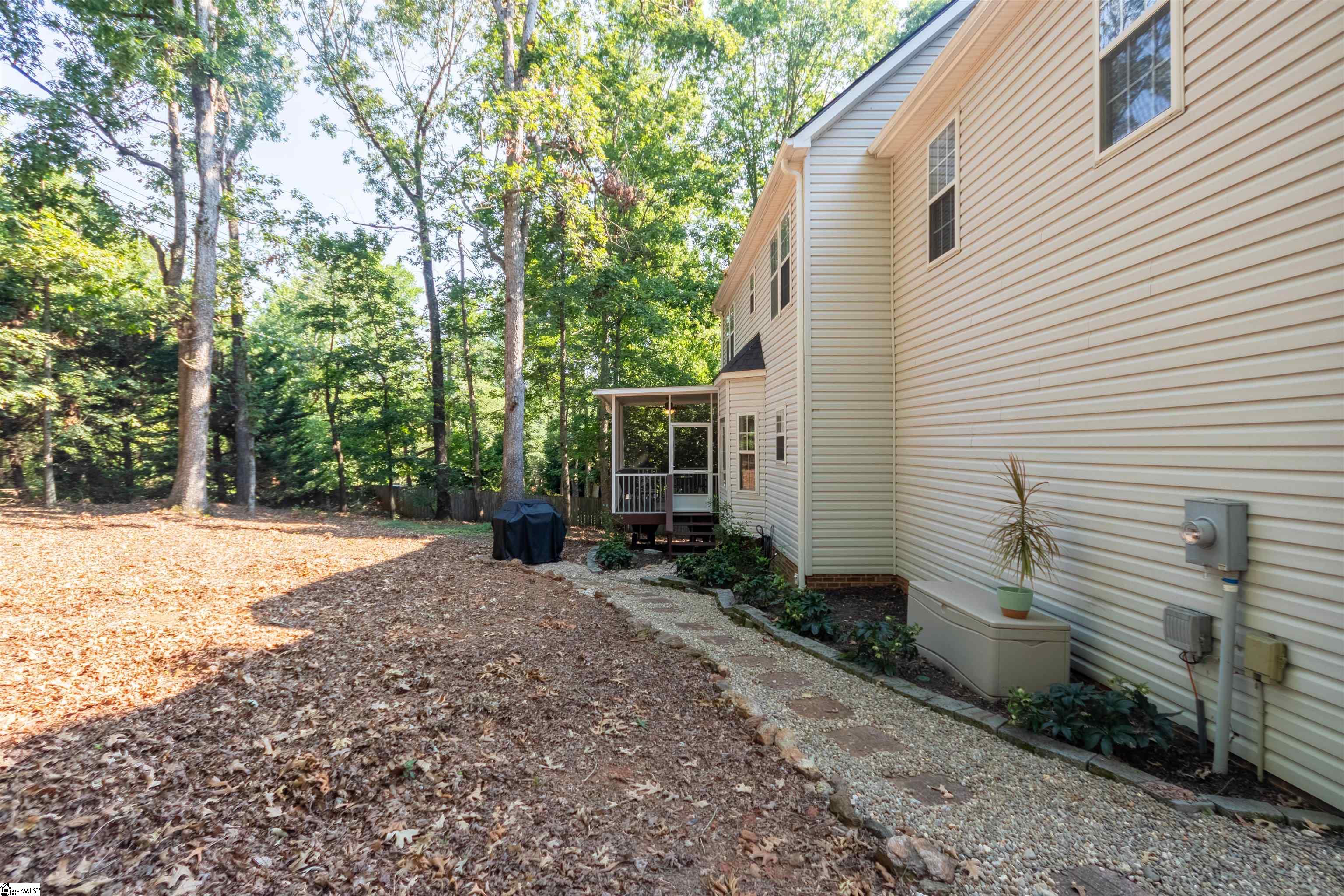 17 Angel Wing Court Taylors, SC 29687