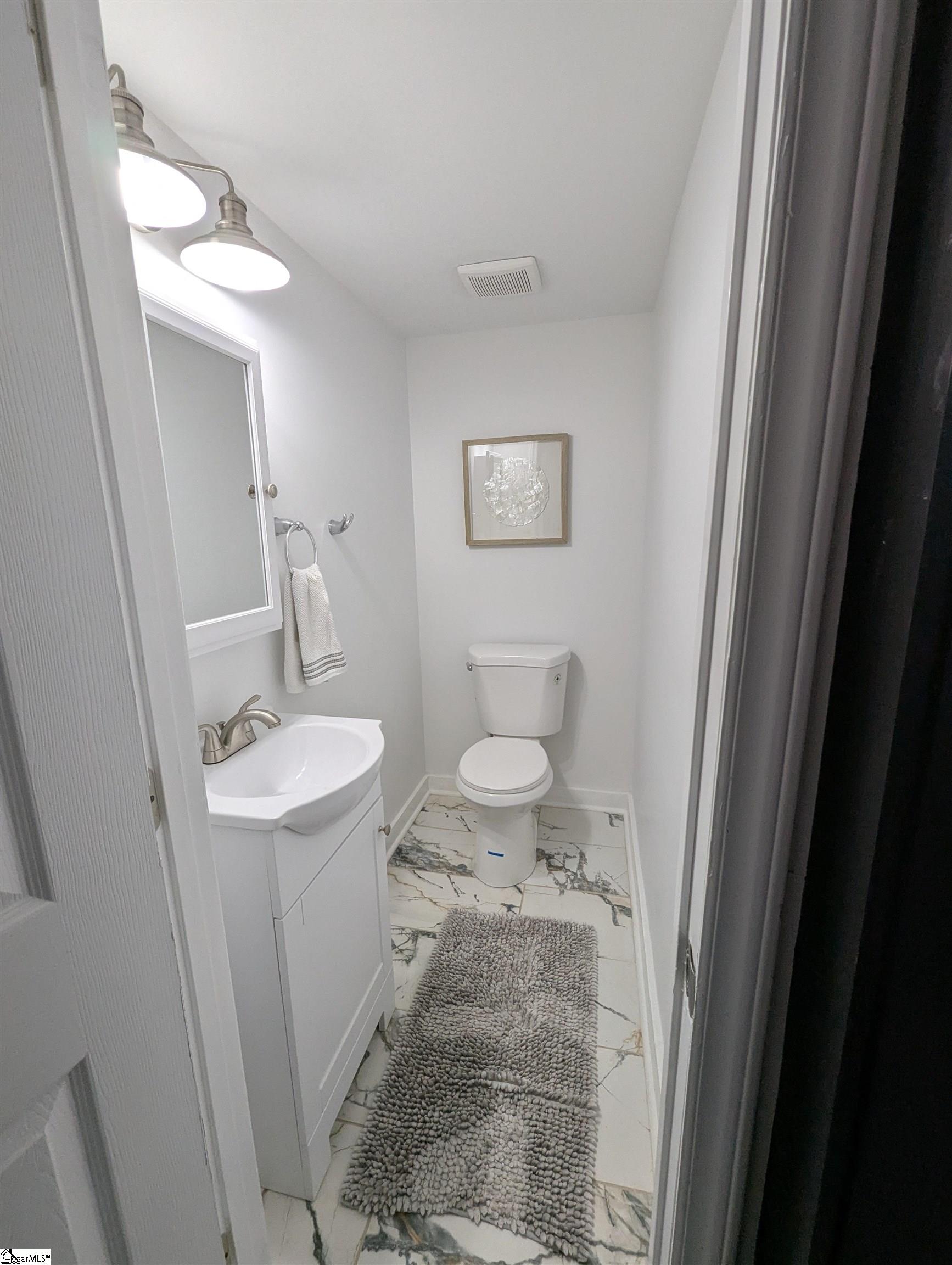 2115 Oakhurst Circle Spartanburg, SC 29302