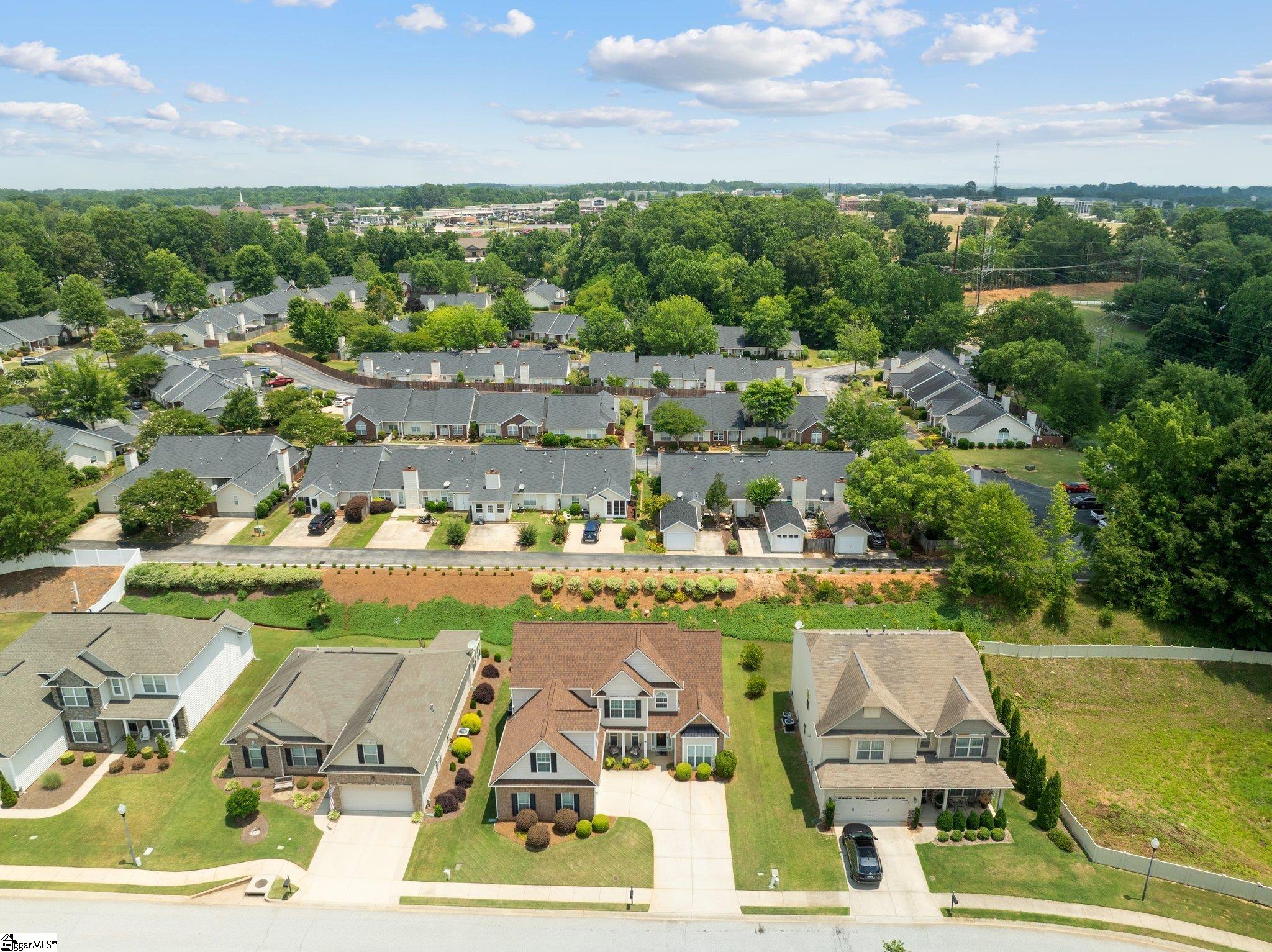 118 Birch Hill Way Simpsonville, SC 29681