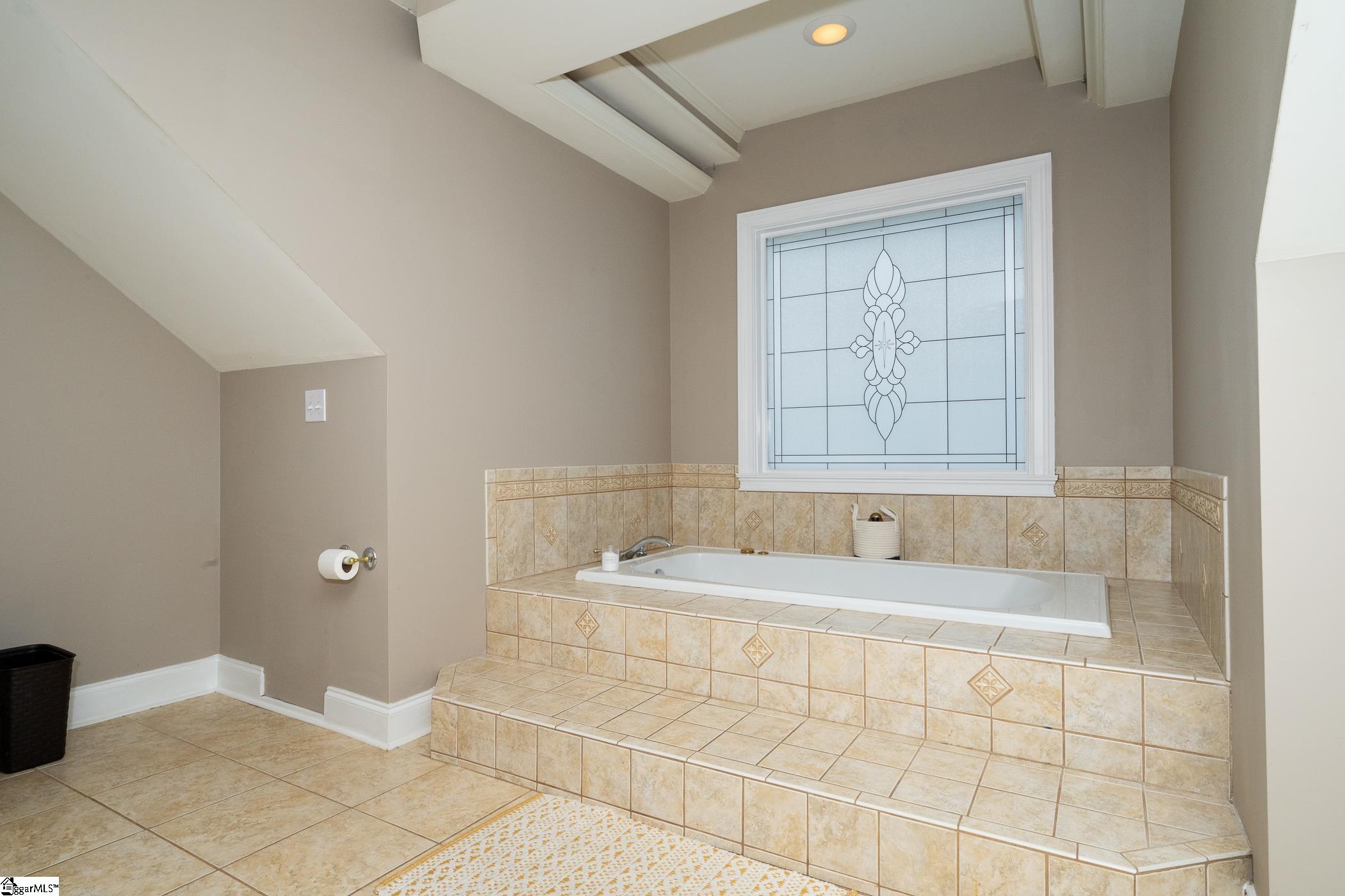302 Whisper Walk Way Fountain Inn, SC 29644