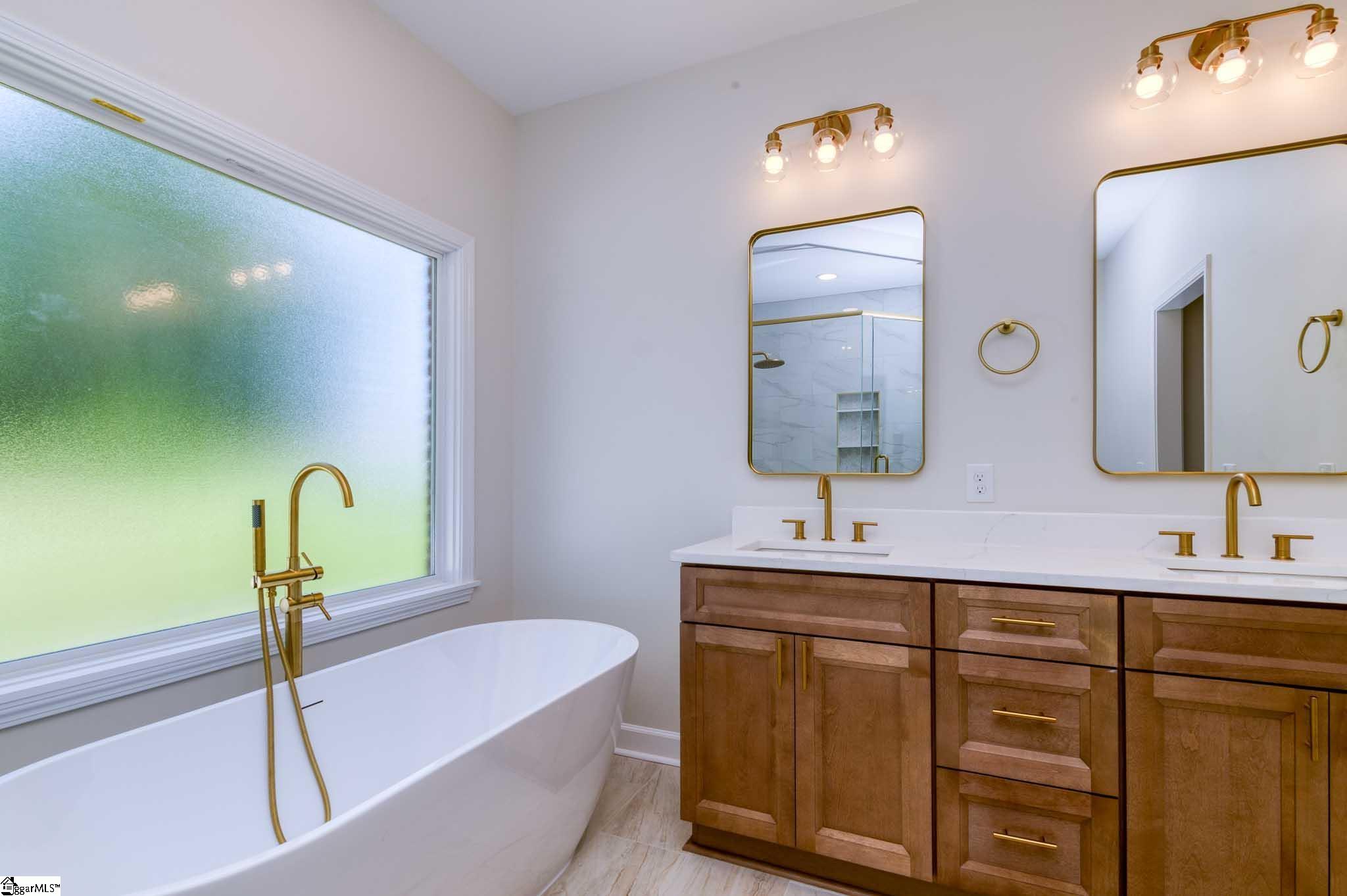 405 Ashley Downs Anderson, SC 29621
