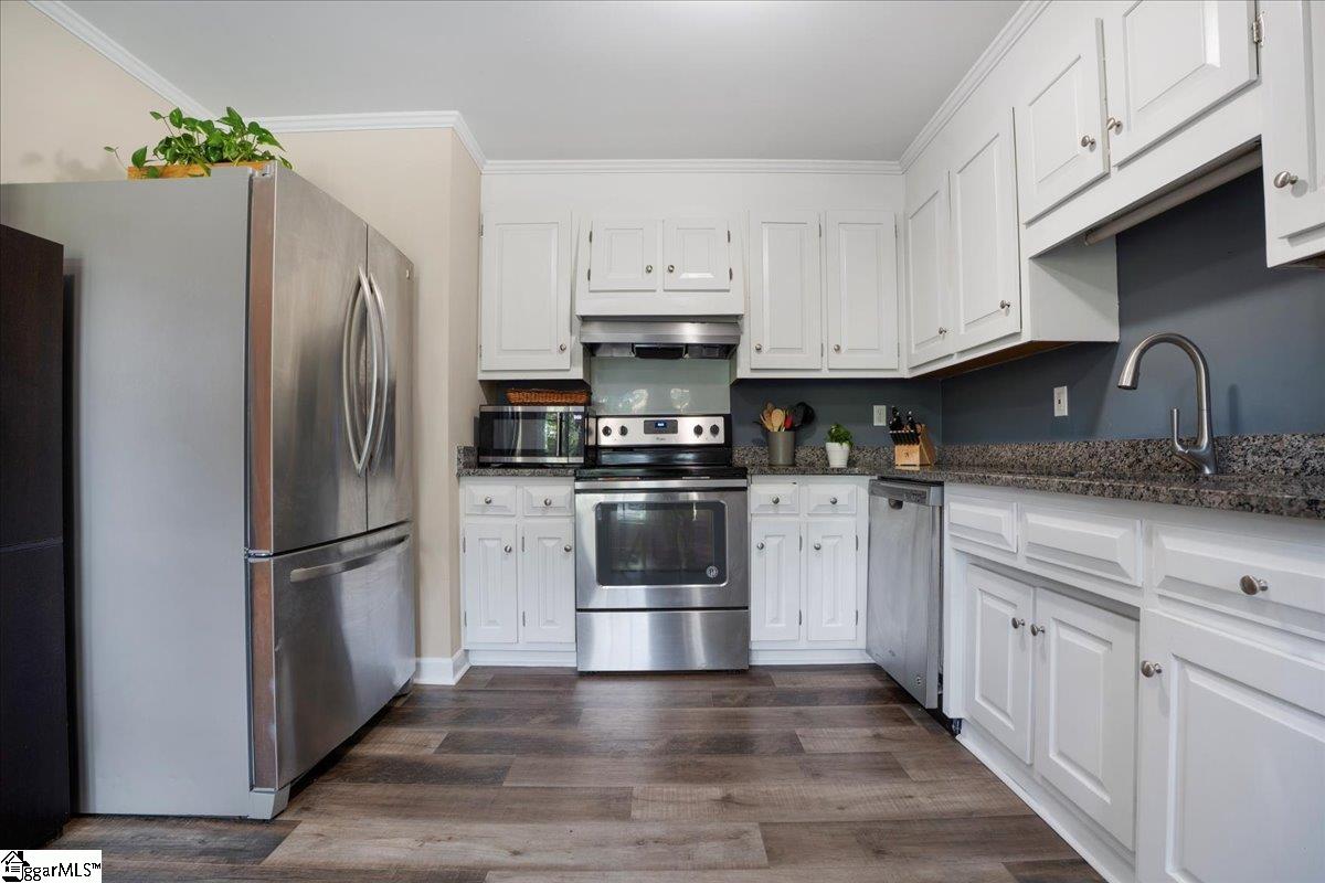 107 Gray Fox Square Greenville, SC 29687