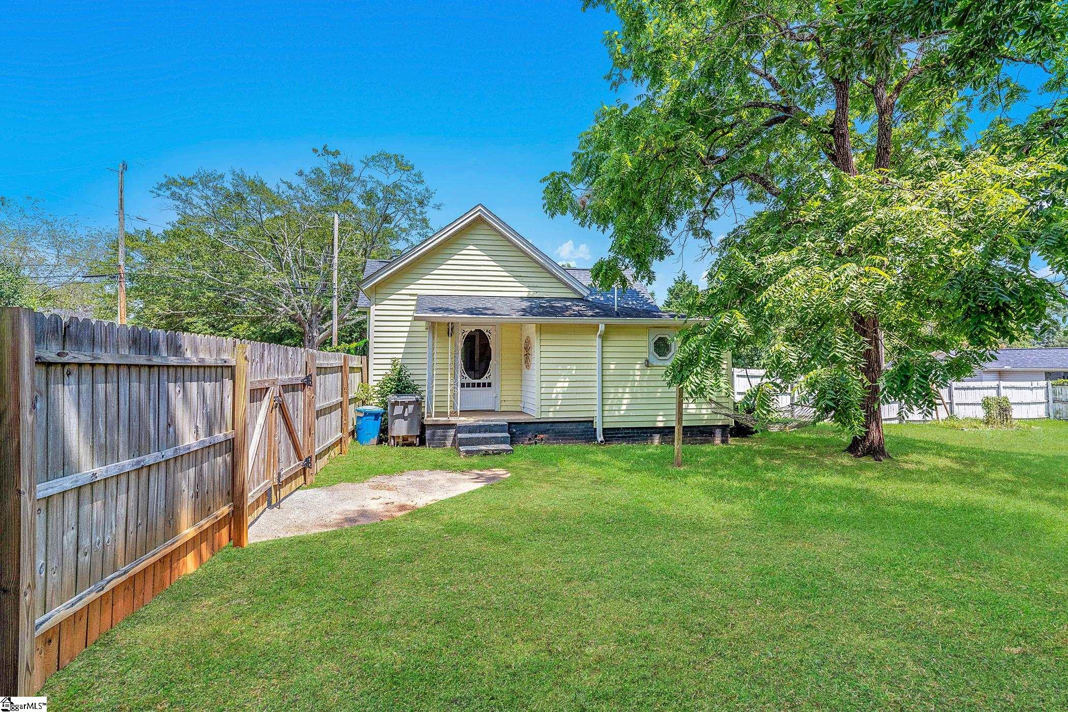 200 Maplecroft Street Liberty, SC 29657