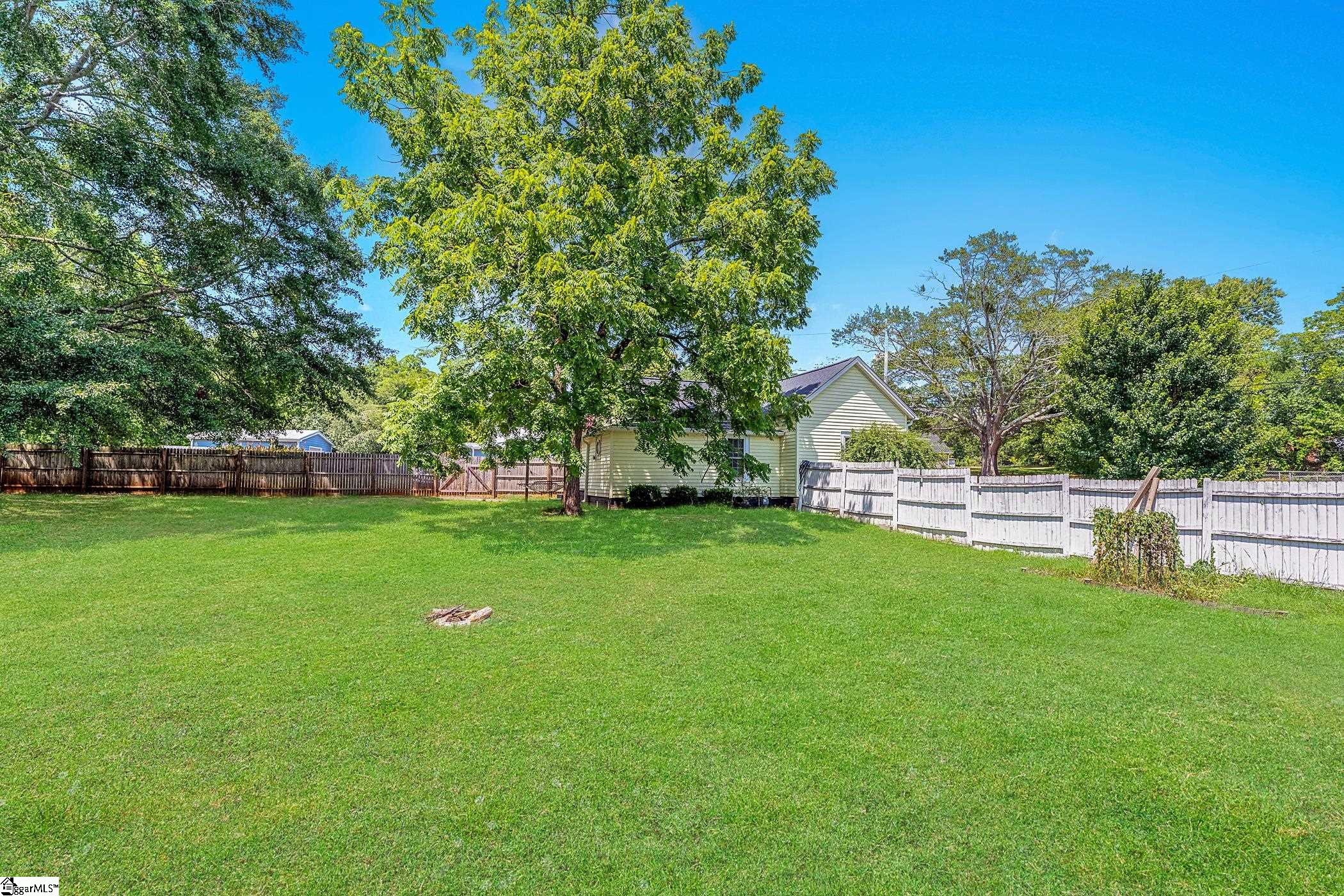 200 Maplecroft Street Liberty, SC 29657