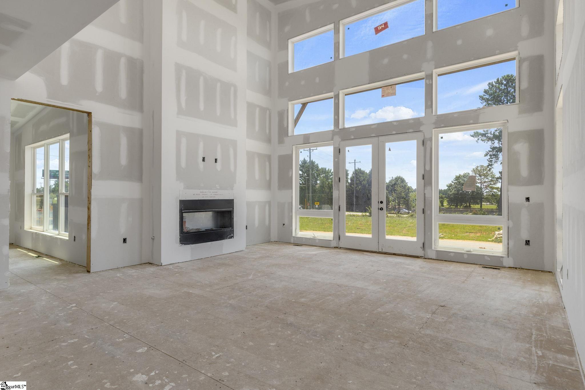 8 Village Crest Drive Greenville, SC 29607