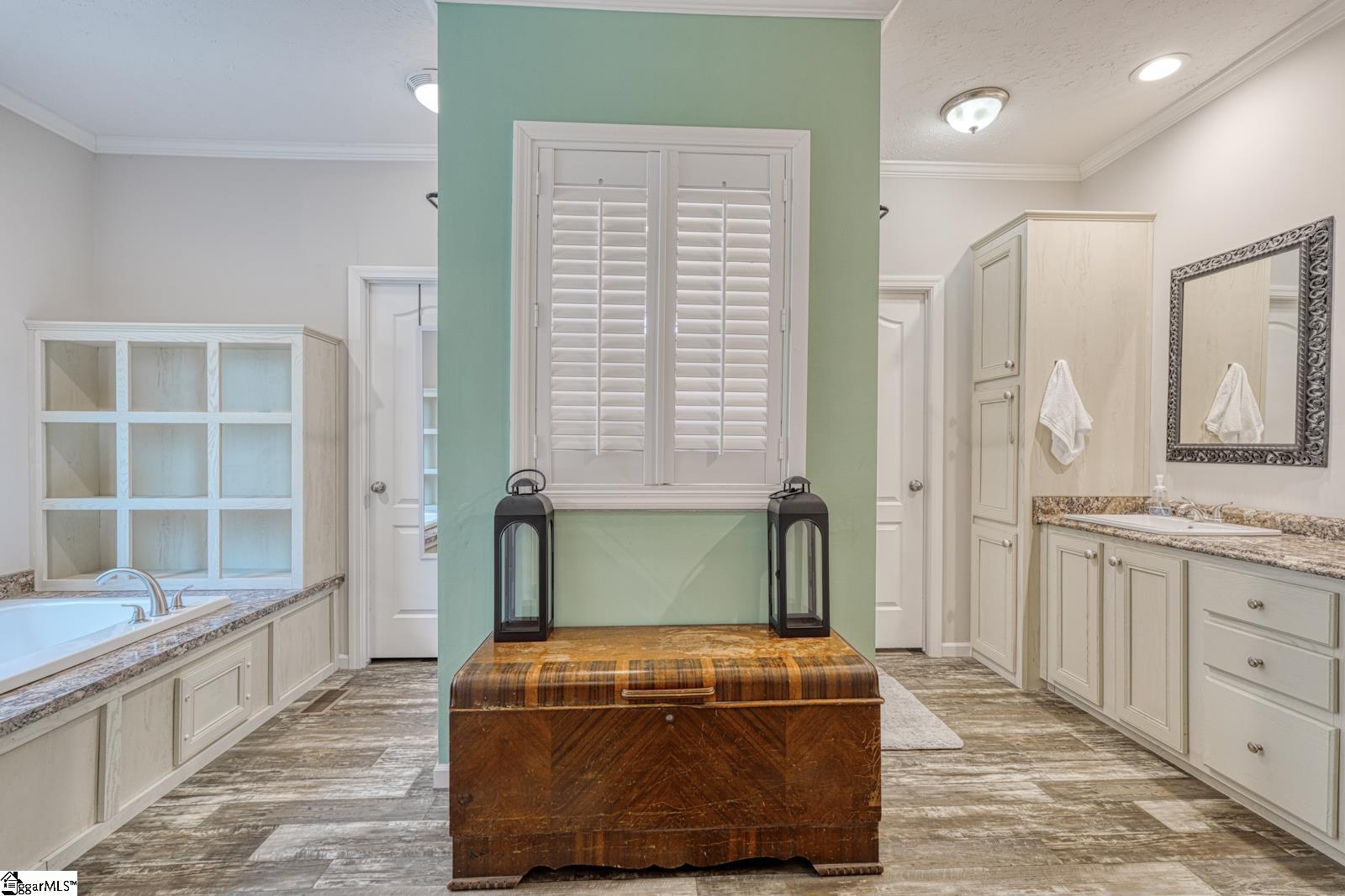 39 Gibson Road Greenville, SC 29617