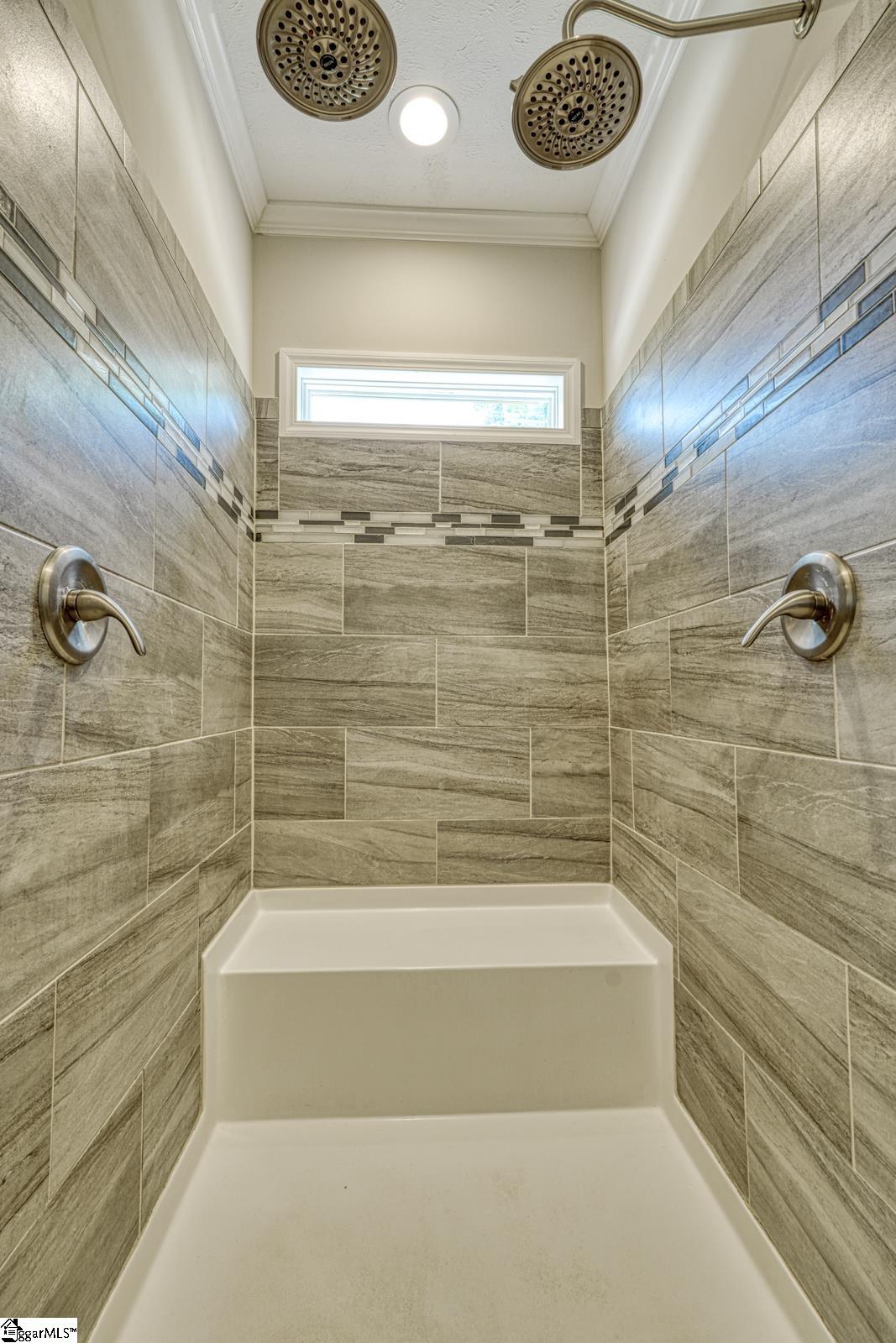 39 Gibson Road Greenville, SC 29617