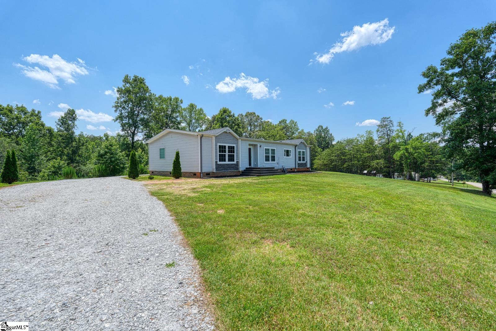 39 Gibson Road Greenville, SC 29617