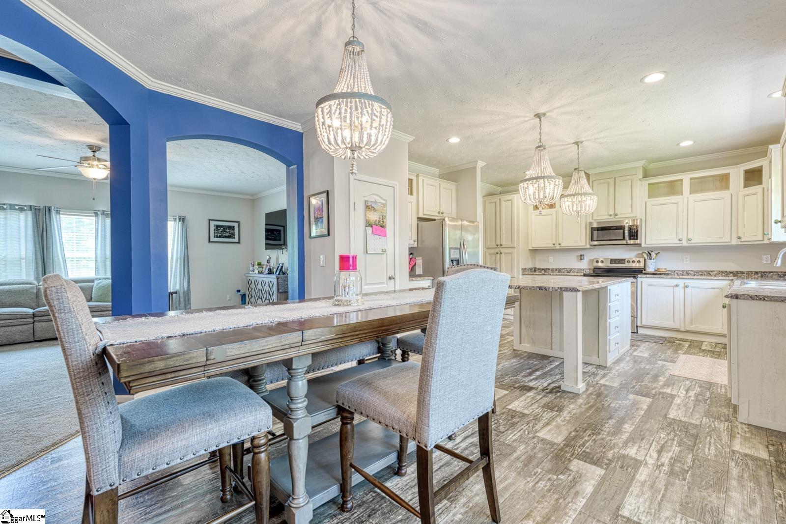 39 Gibson Road Greenville, SC 29617