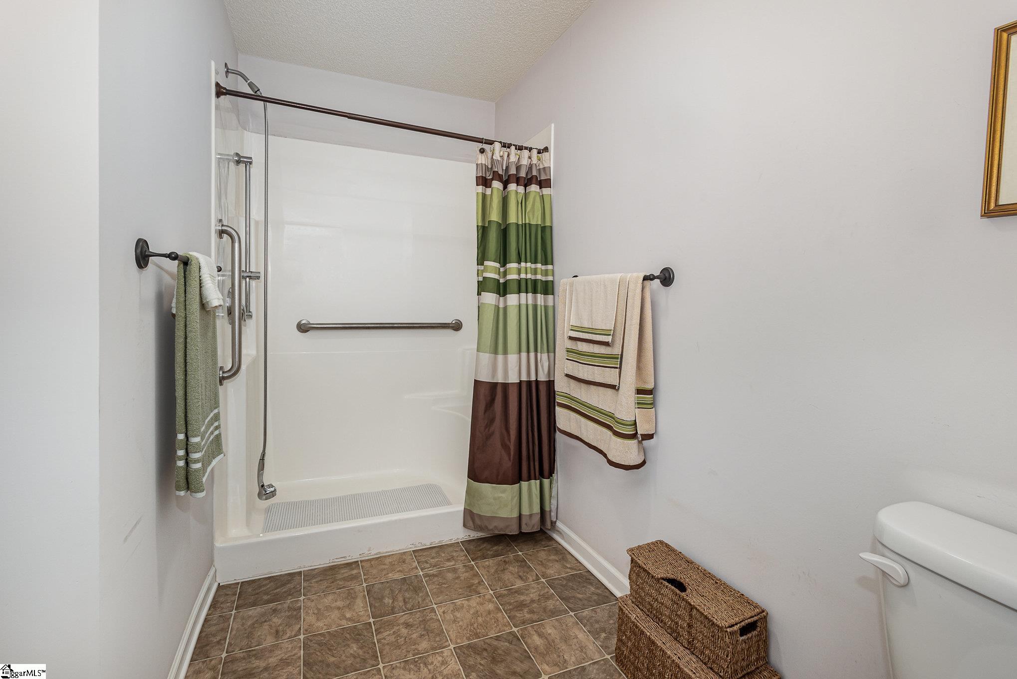 183 Eagle Ridge Drive Chesnee, SC 29323