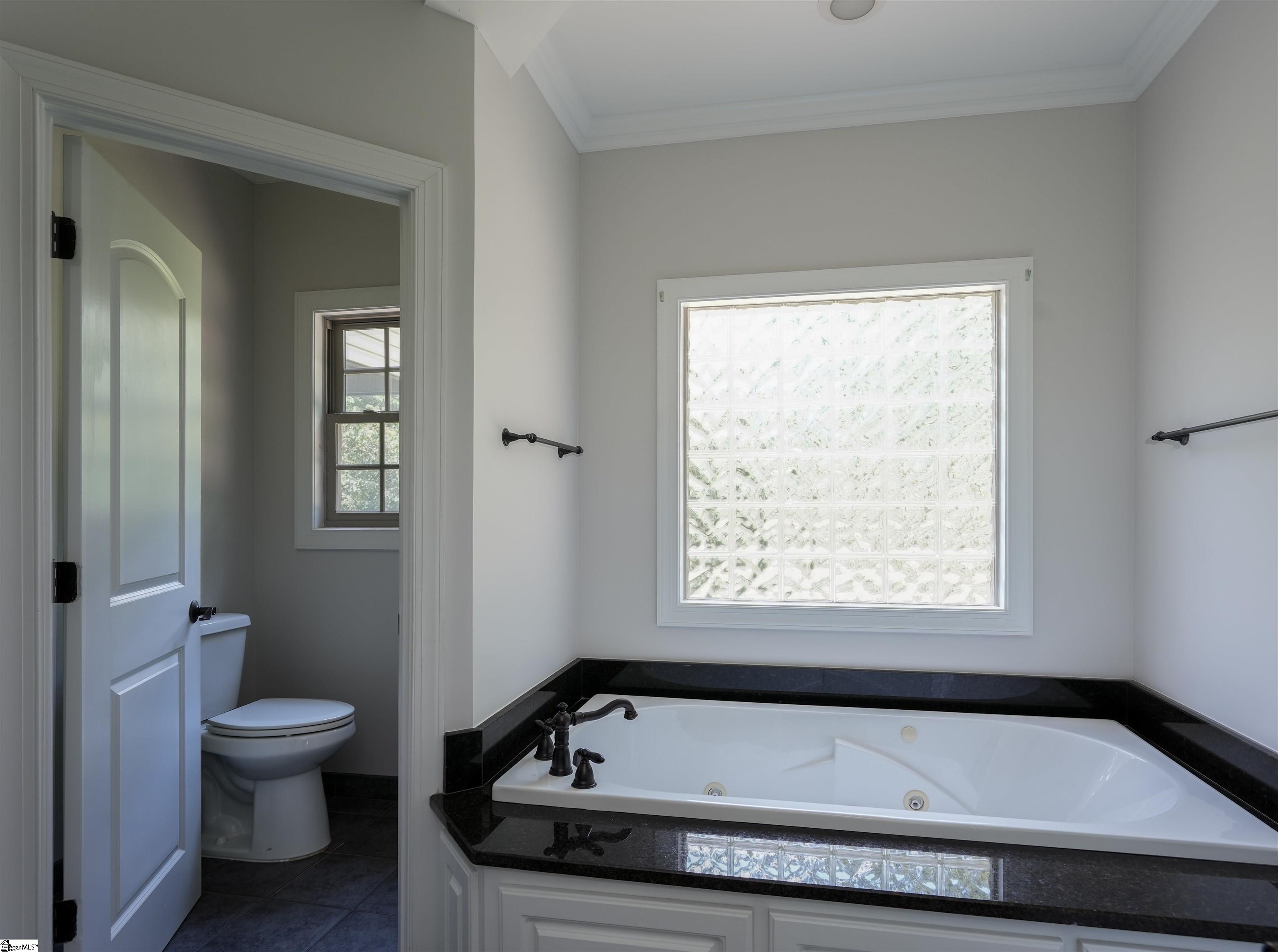 124 Bentwater Trail Simpsonville, SC 29680