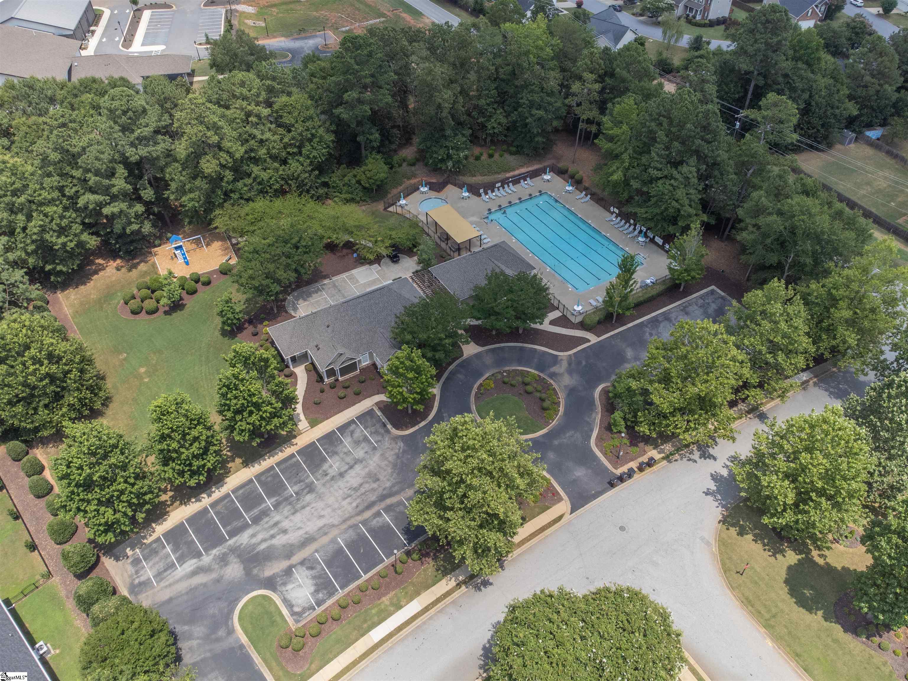 124 Bentwater Trail Simpsonville, SC 29680