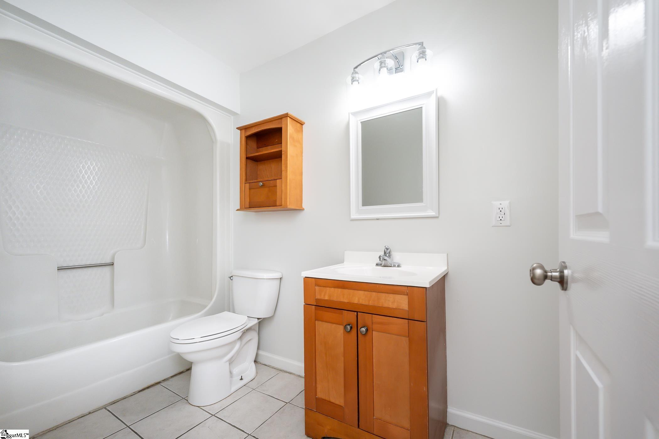 109 Elcon Drive Greer, SC 29650