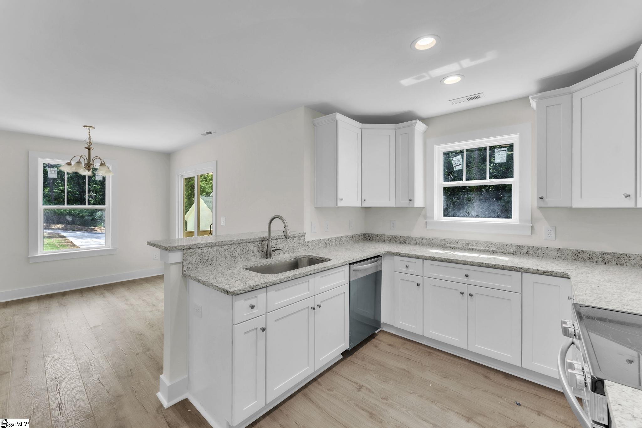 398 Woodland Circle Belton, SC 29627