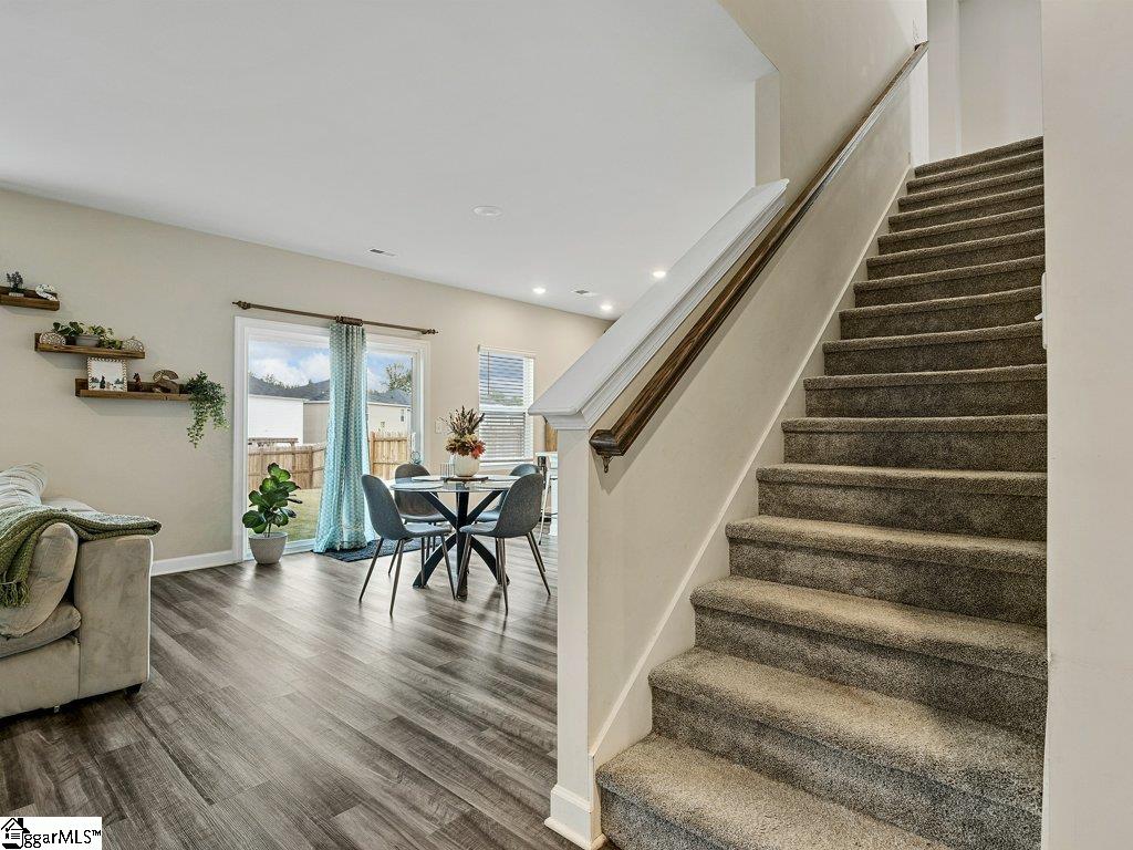 688 Grays Creek Road Spartanburg, SC 29303