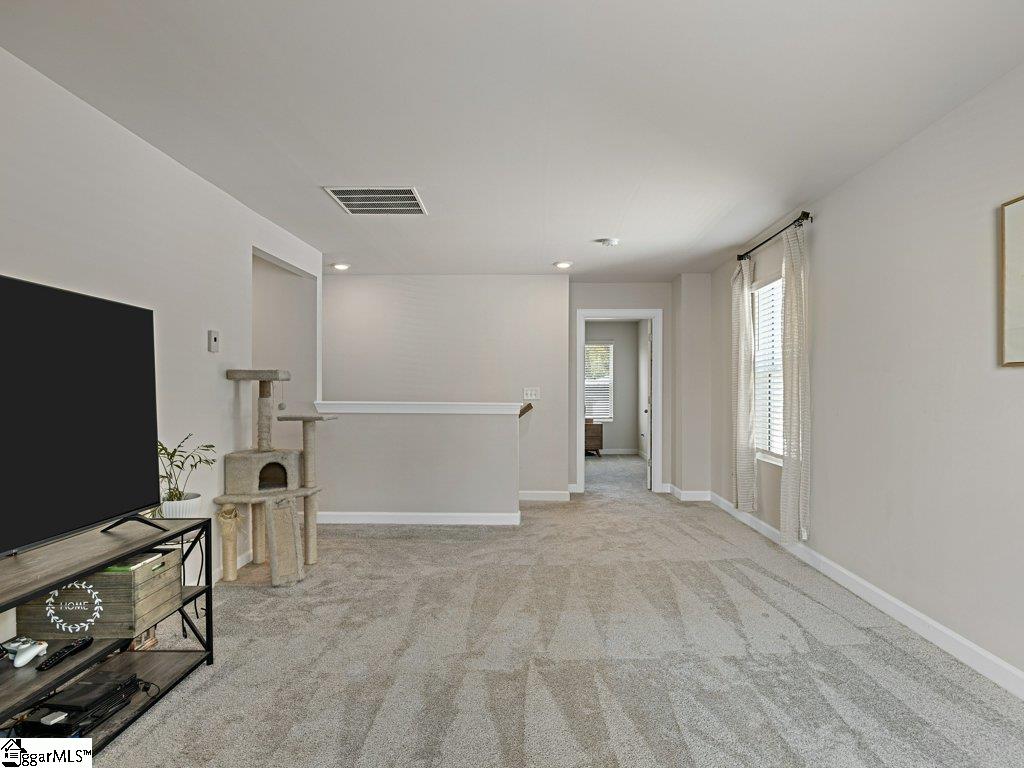 688 Grays Creek Road Spartanburg, SC 29303