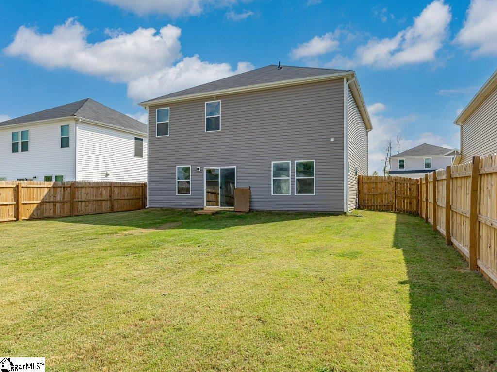 688 Grays Creek Road Spartanburg, SC 29303