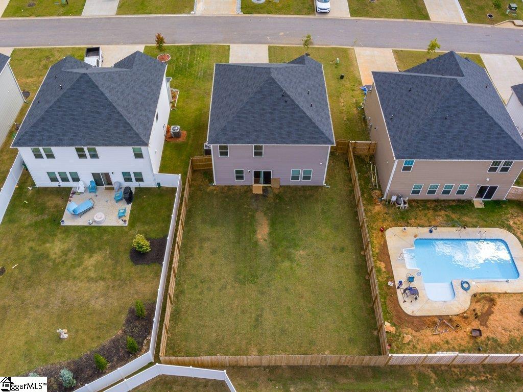 688 Grays Creek Road Spartanburg, SC 29303