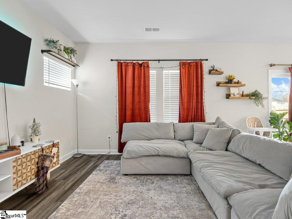 688 Grays Creek Road Spartanburg, SC 29303