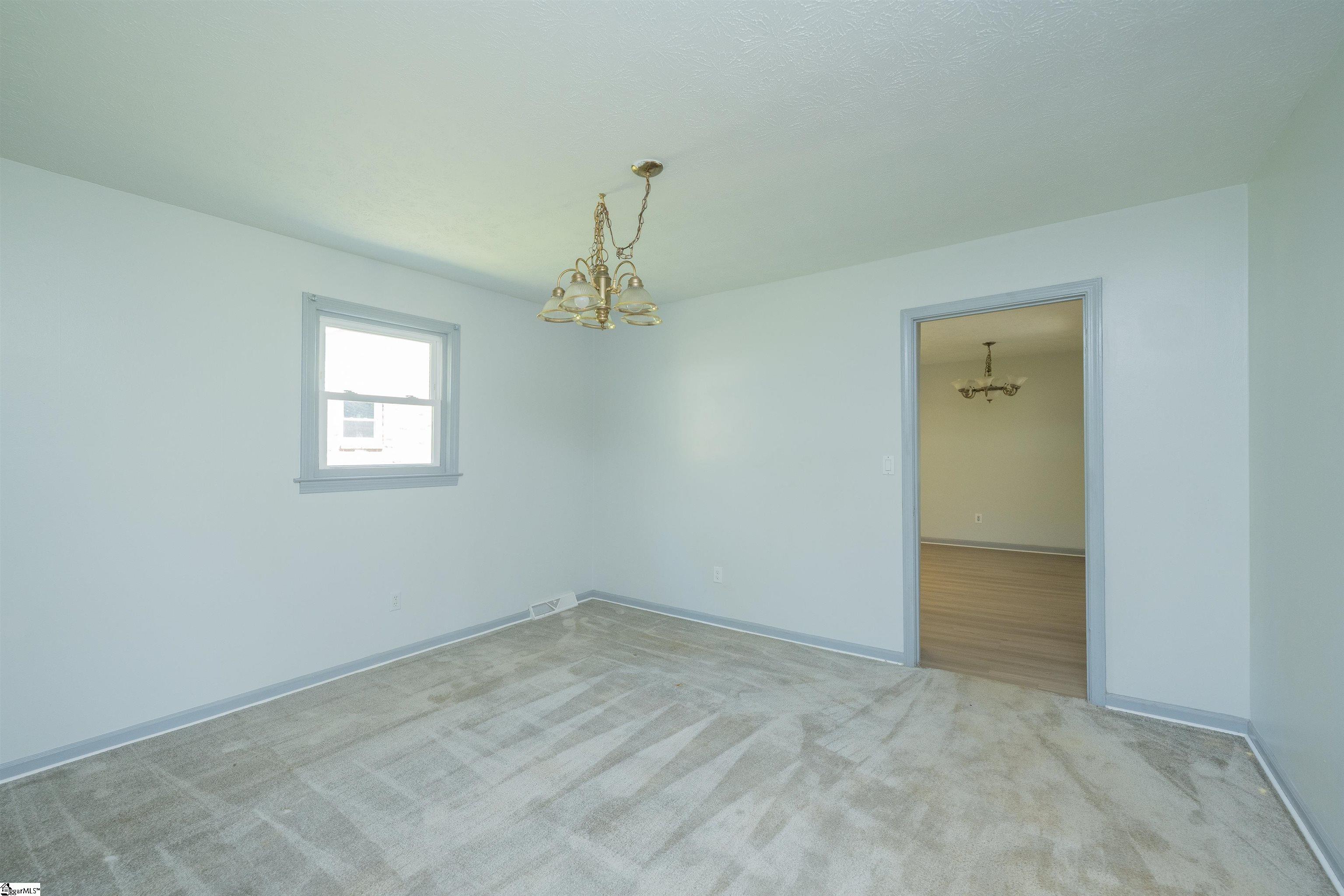 1 Riverwood Circle Greenville, SC 29617