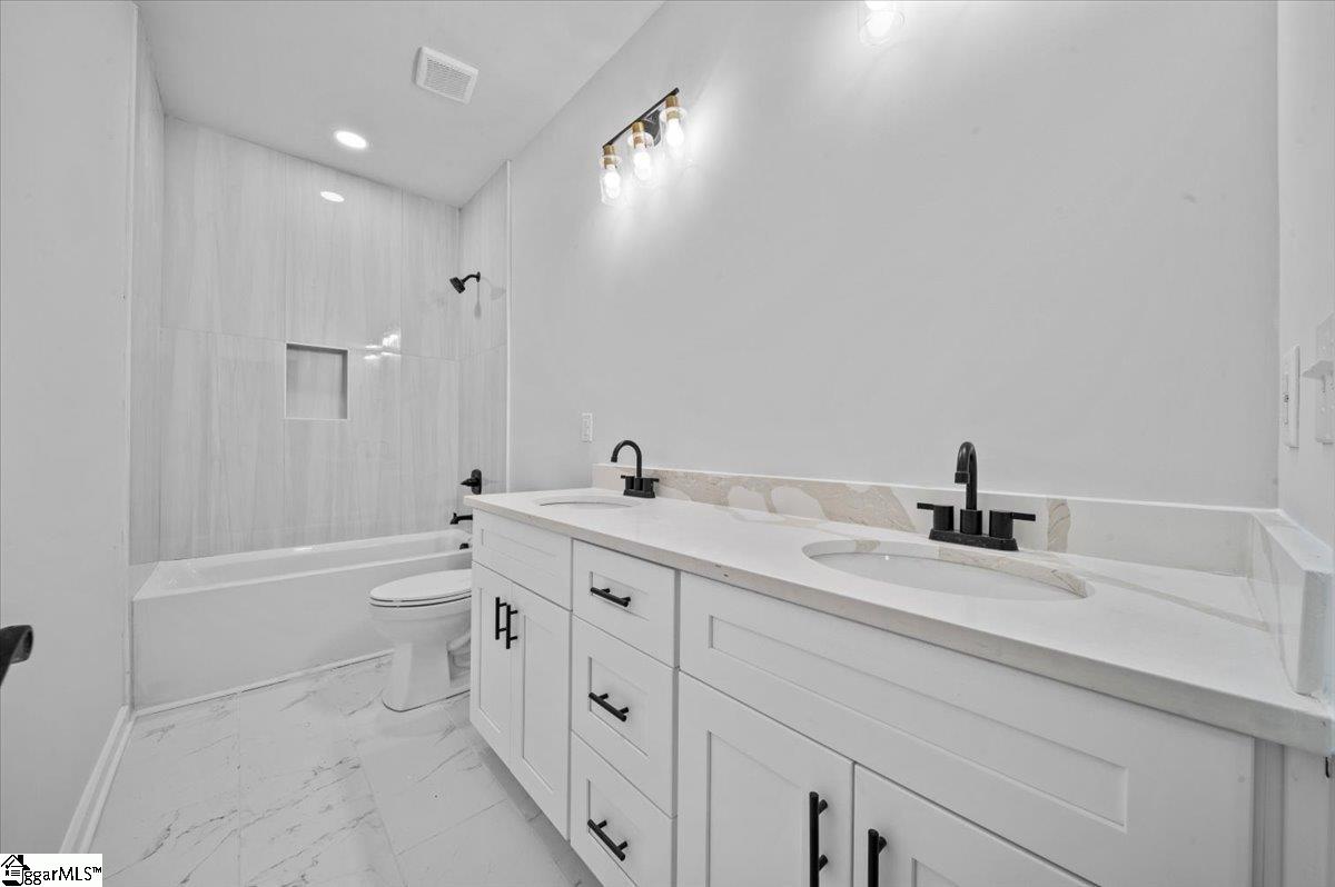 1 Hollis Street Greenville, SC 29611