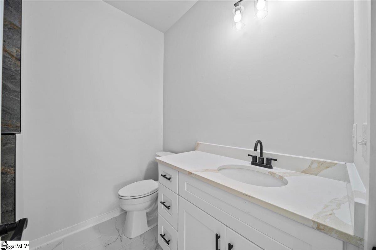 1 Hollis Street Greenville, SC 29611