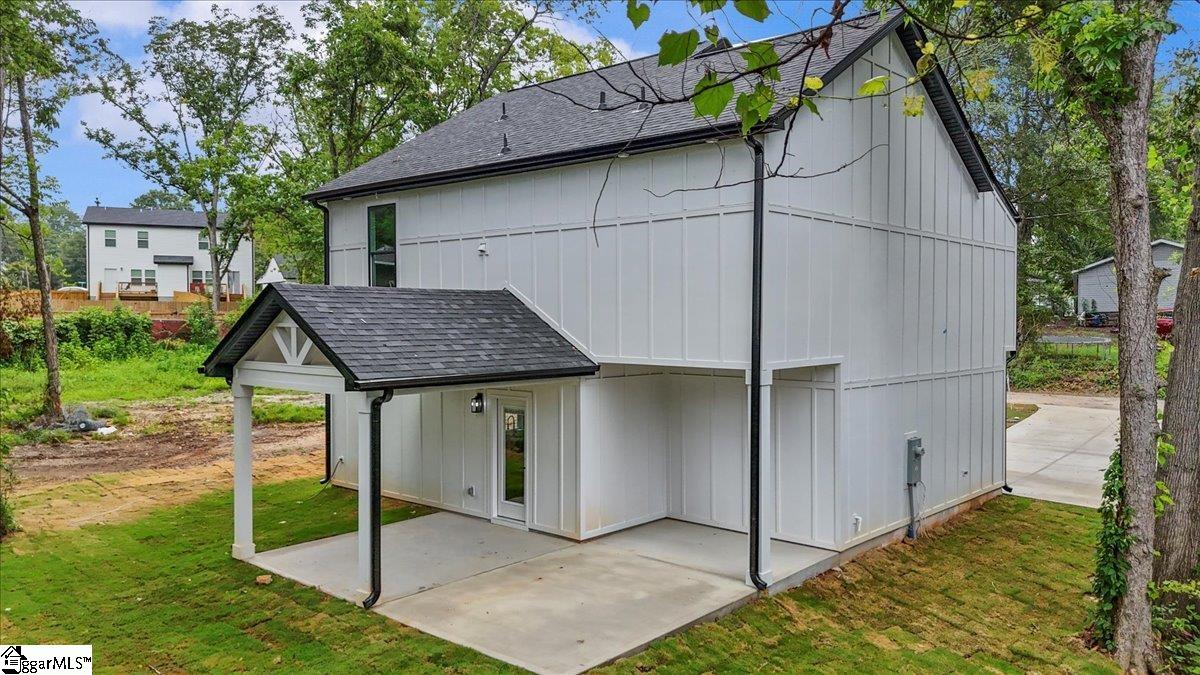 1 Hollis Street Greenville, SC 29611