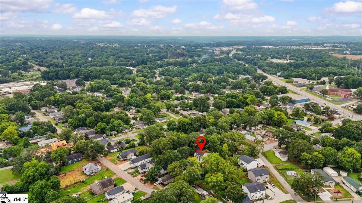 1 Hollis Street Greenville, SC 29611