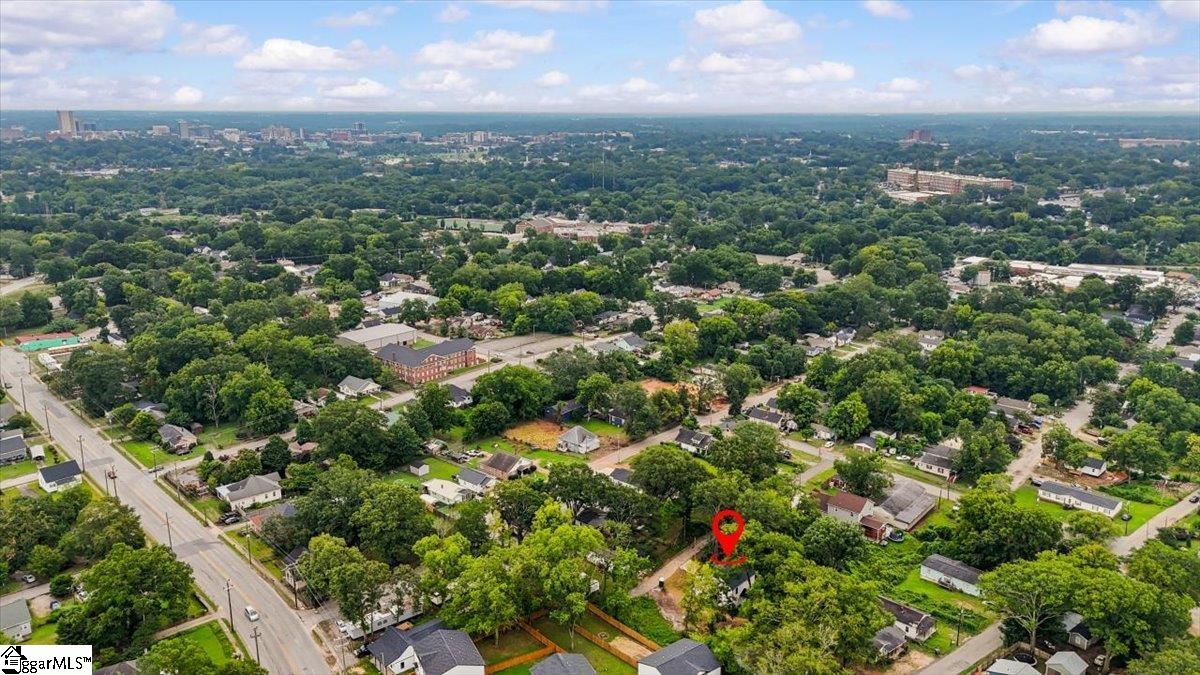 1 Hollis Street Greenville, SC 29611