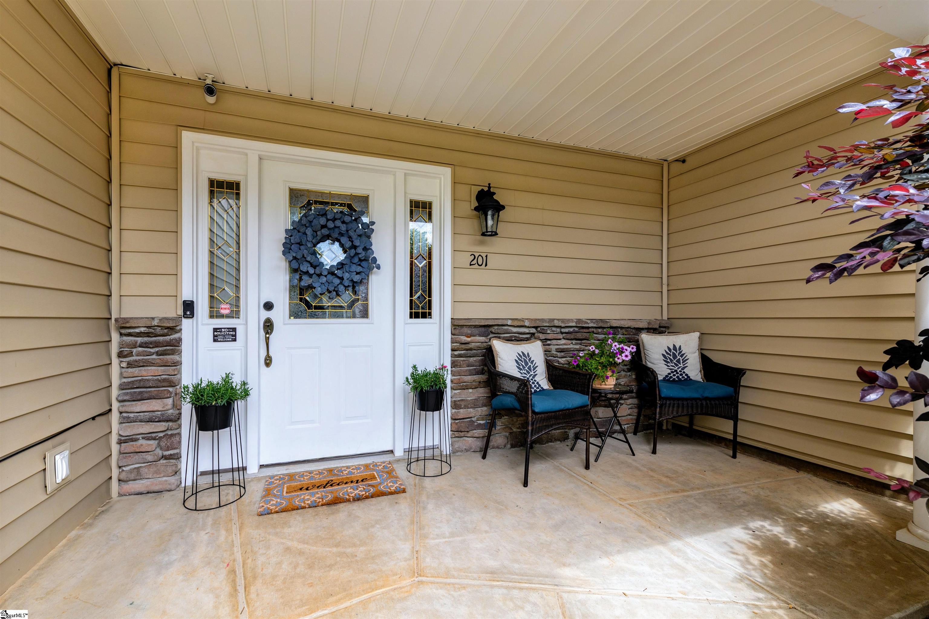 201 Summitbluff Drive Greenville, SC 29617