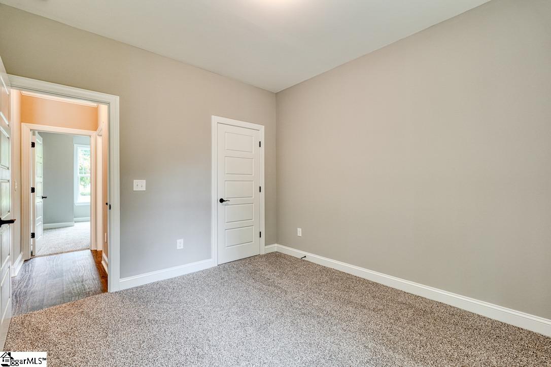 136 Anita Drive Spartanburg, SC 29302