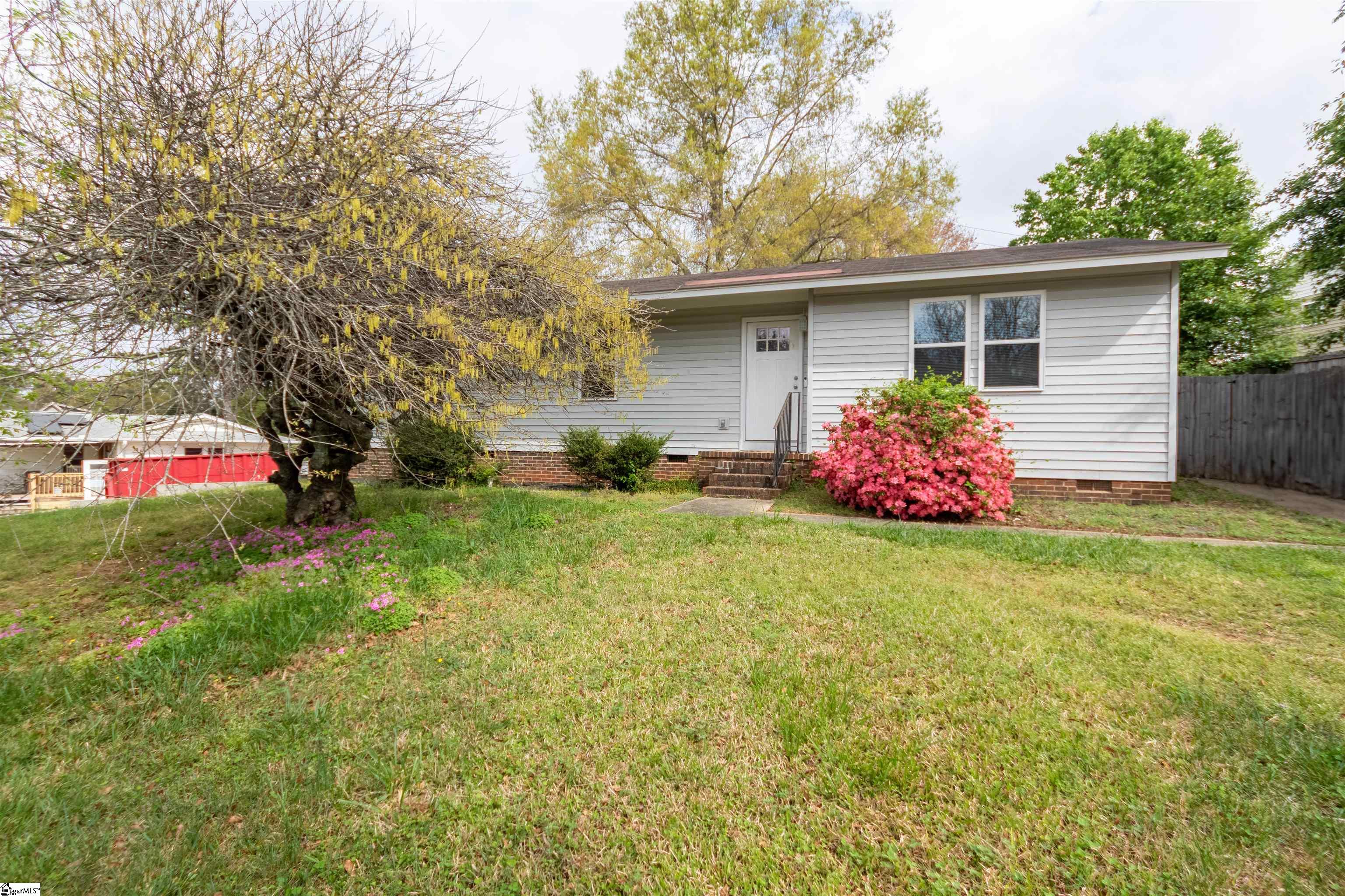 506 Rotterdam Road Easley, SC 29640