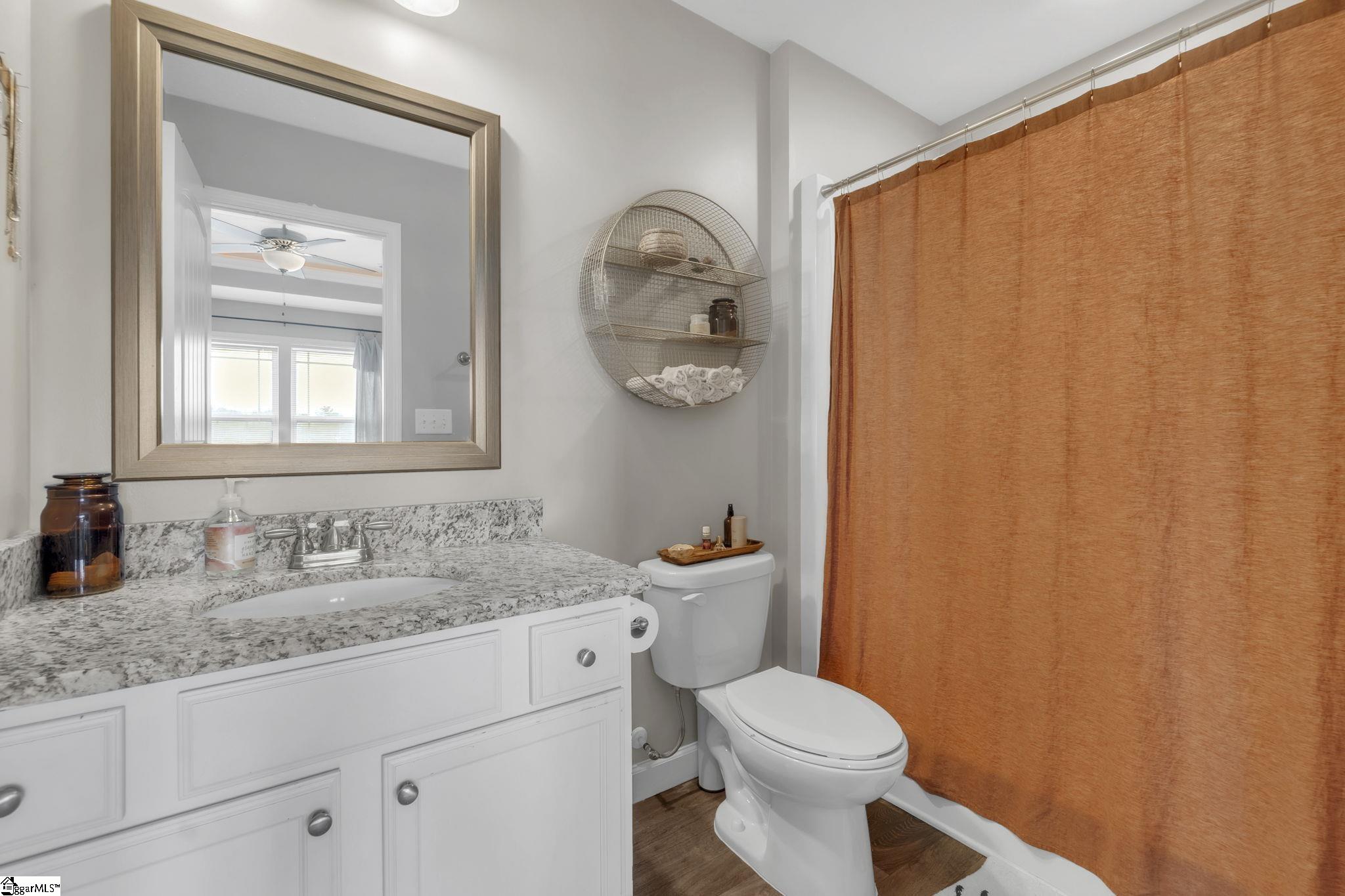 202 Highland Springs Loop Inman, SC 29349