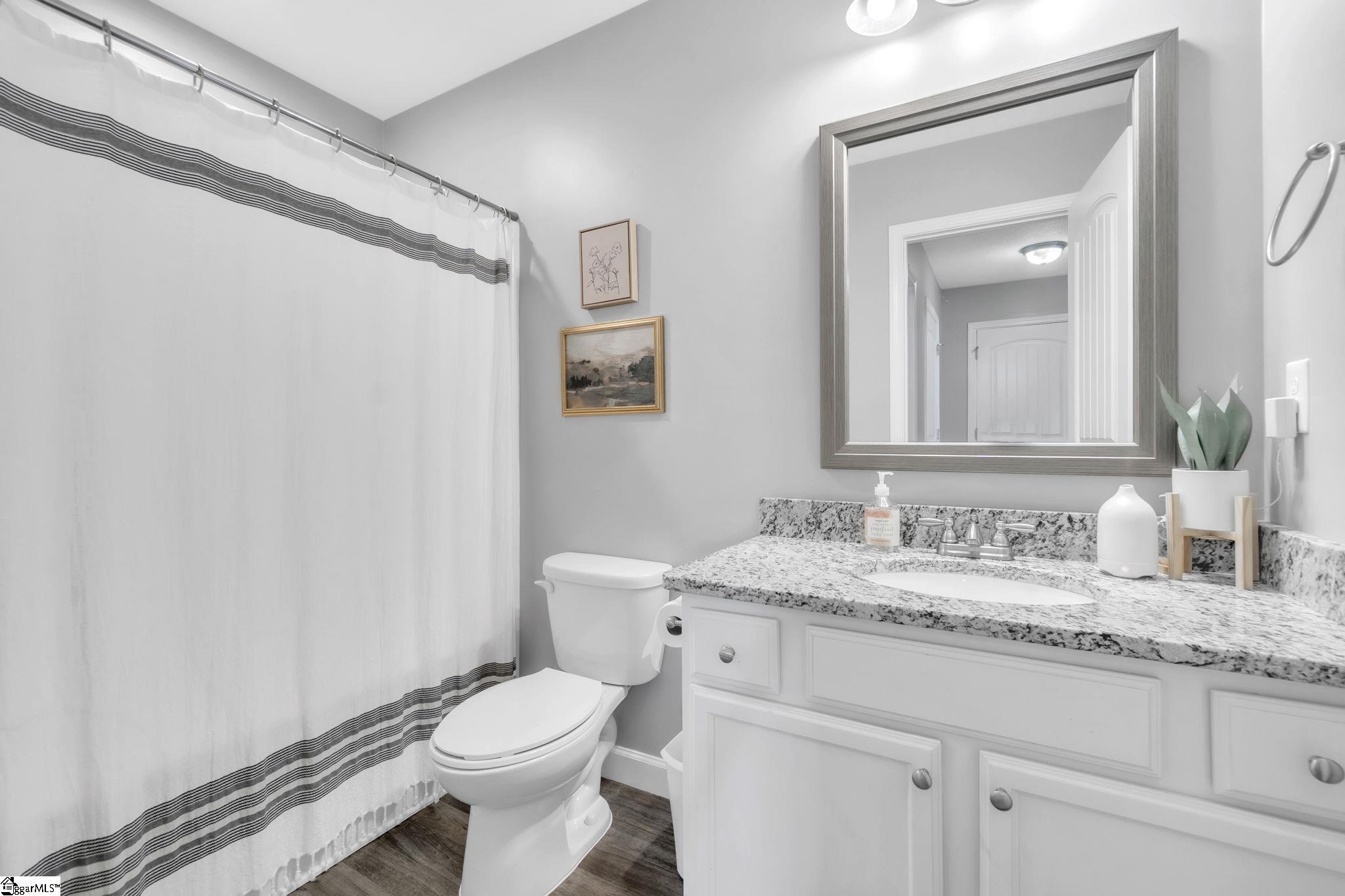 202 Highland Springs Loop Inman, SC 29349