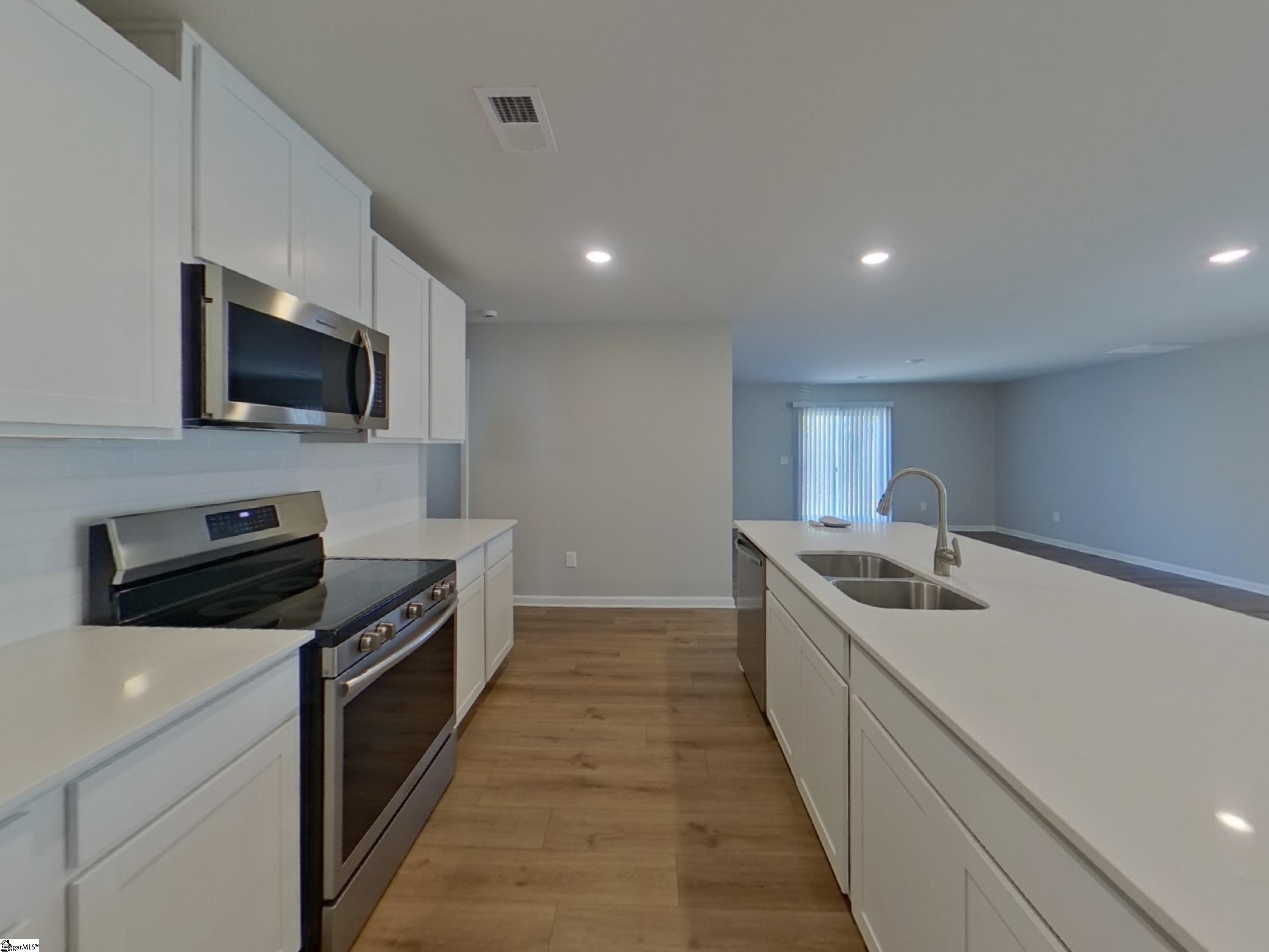 575 Wooden Duck Street Spartanburg, SC 29303-5423