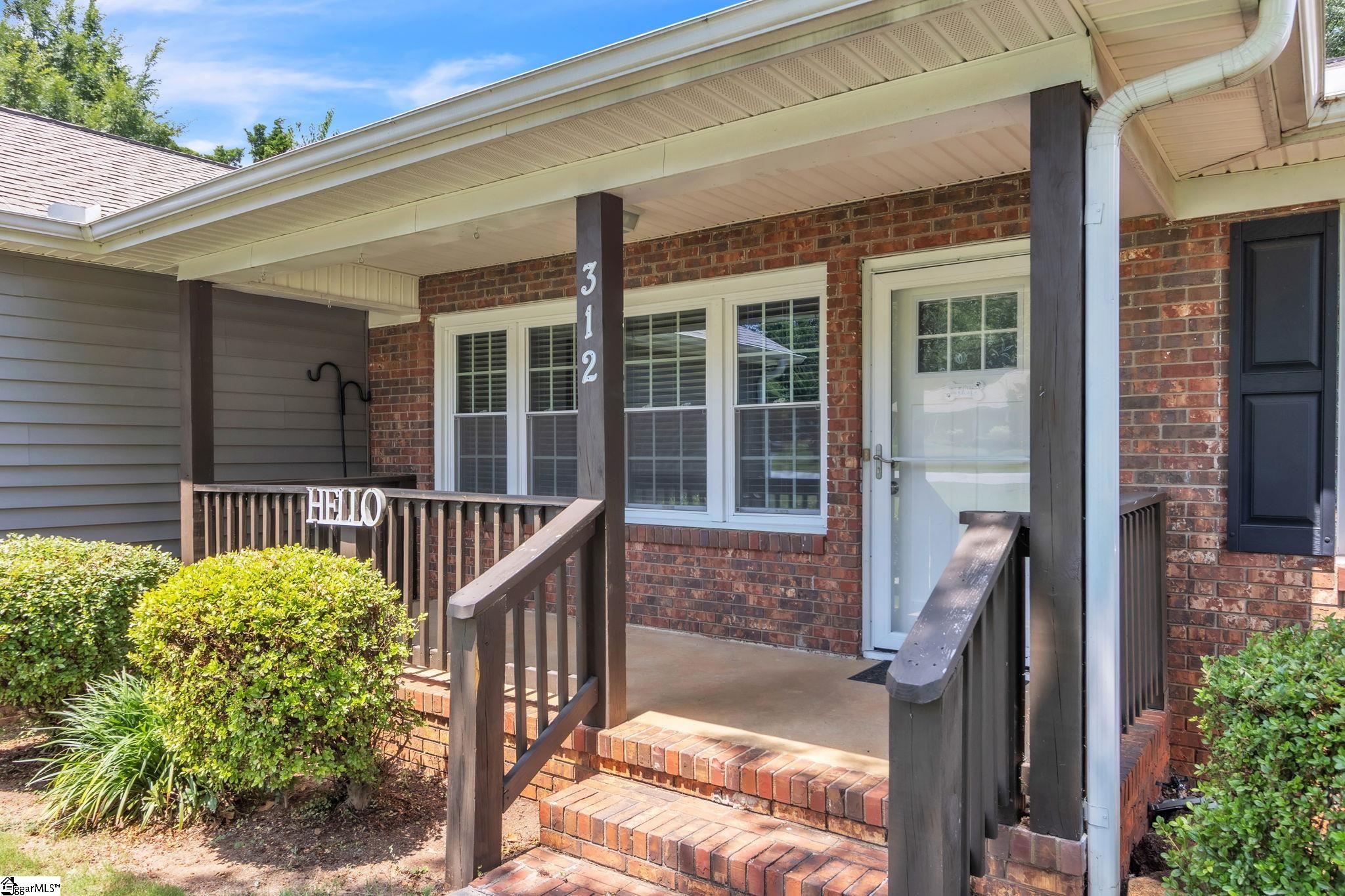 312 Pine Knoll Drive Greenville, SC 29609
