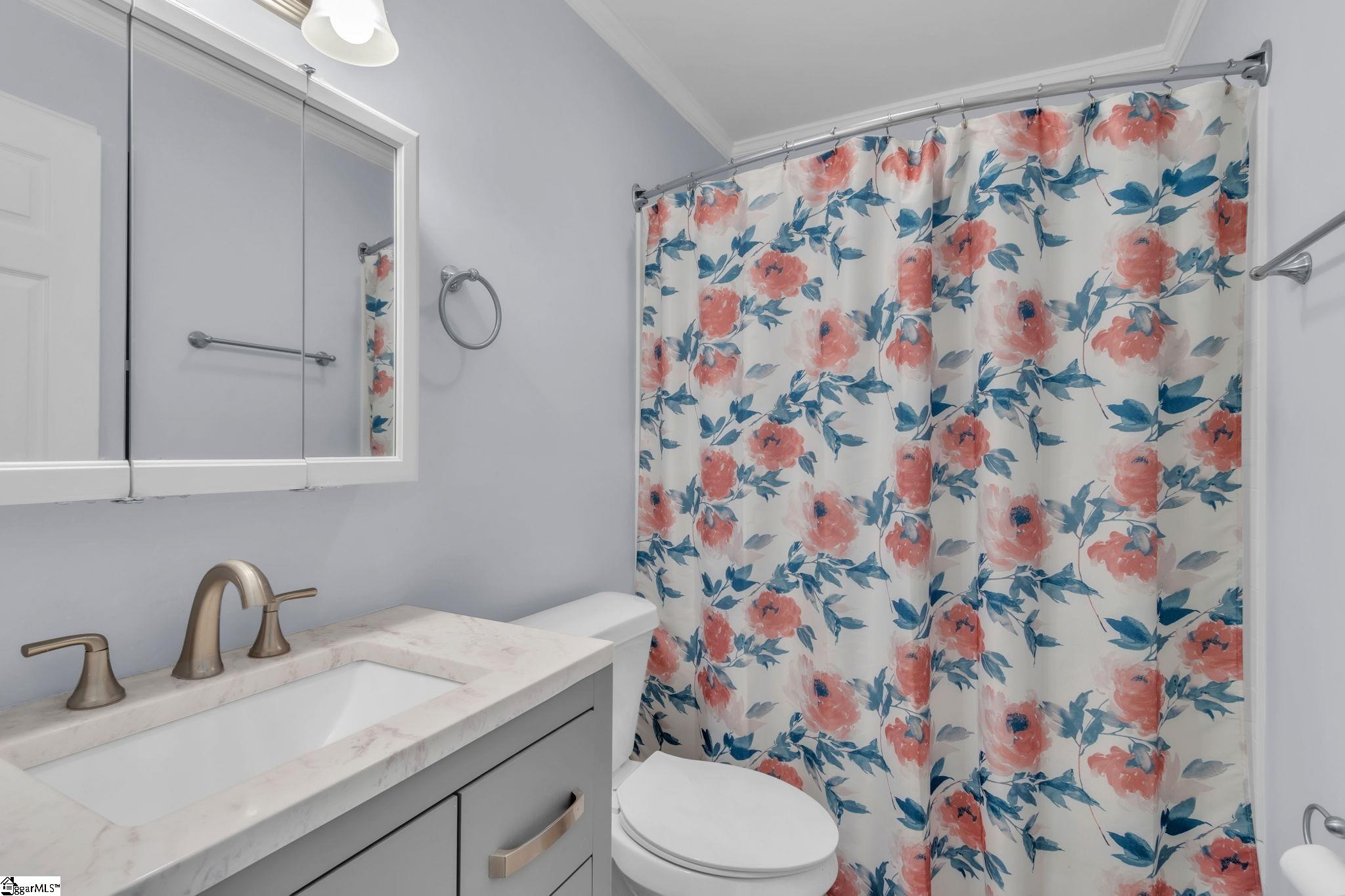 312 Pine Knoll Drive Greenville, SC 29609