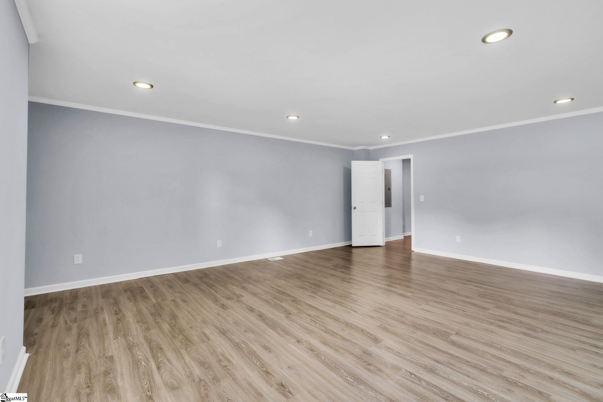 312 Pine Knoll Drive Greenville, SC 29609