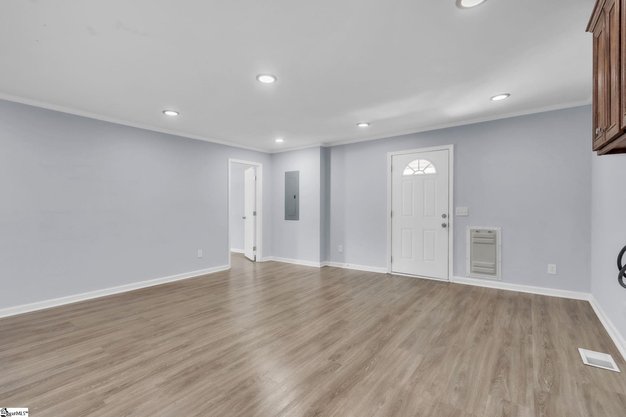 312 Pine Knoll Drive Greenville, SC 29609